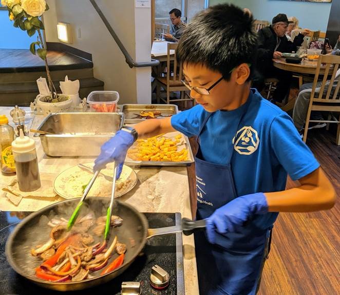 Opinion: I turned my love of food and robotics into volunteer jobs - The San Diego Union-Tribune - Vimarsana News