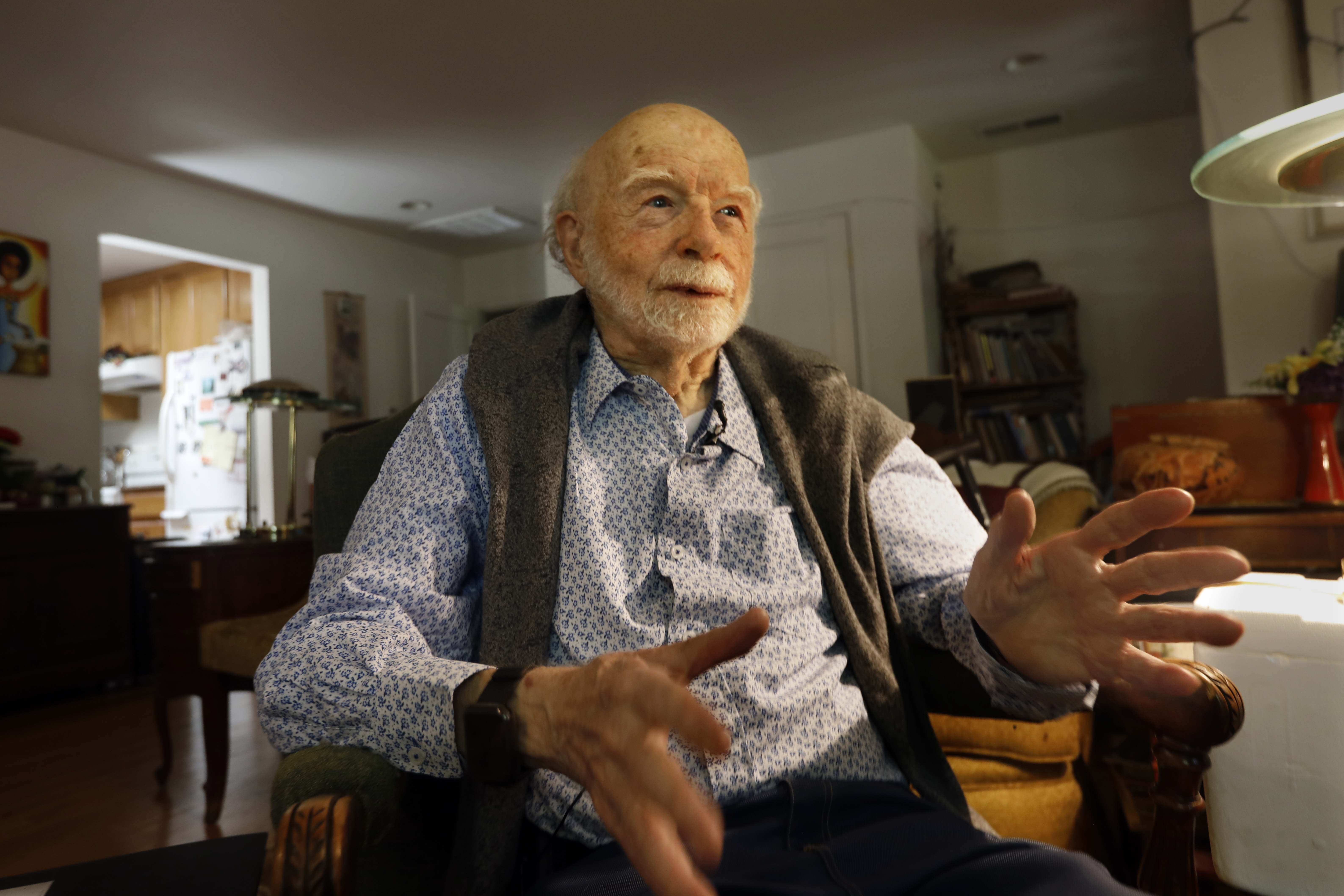 He saw a Marshall Islands nuclear bomb test up close. It's haunted him since 1952 - Vimarsana News