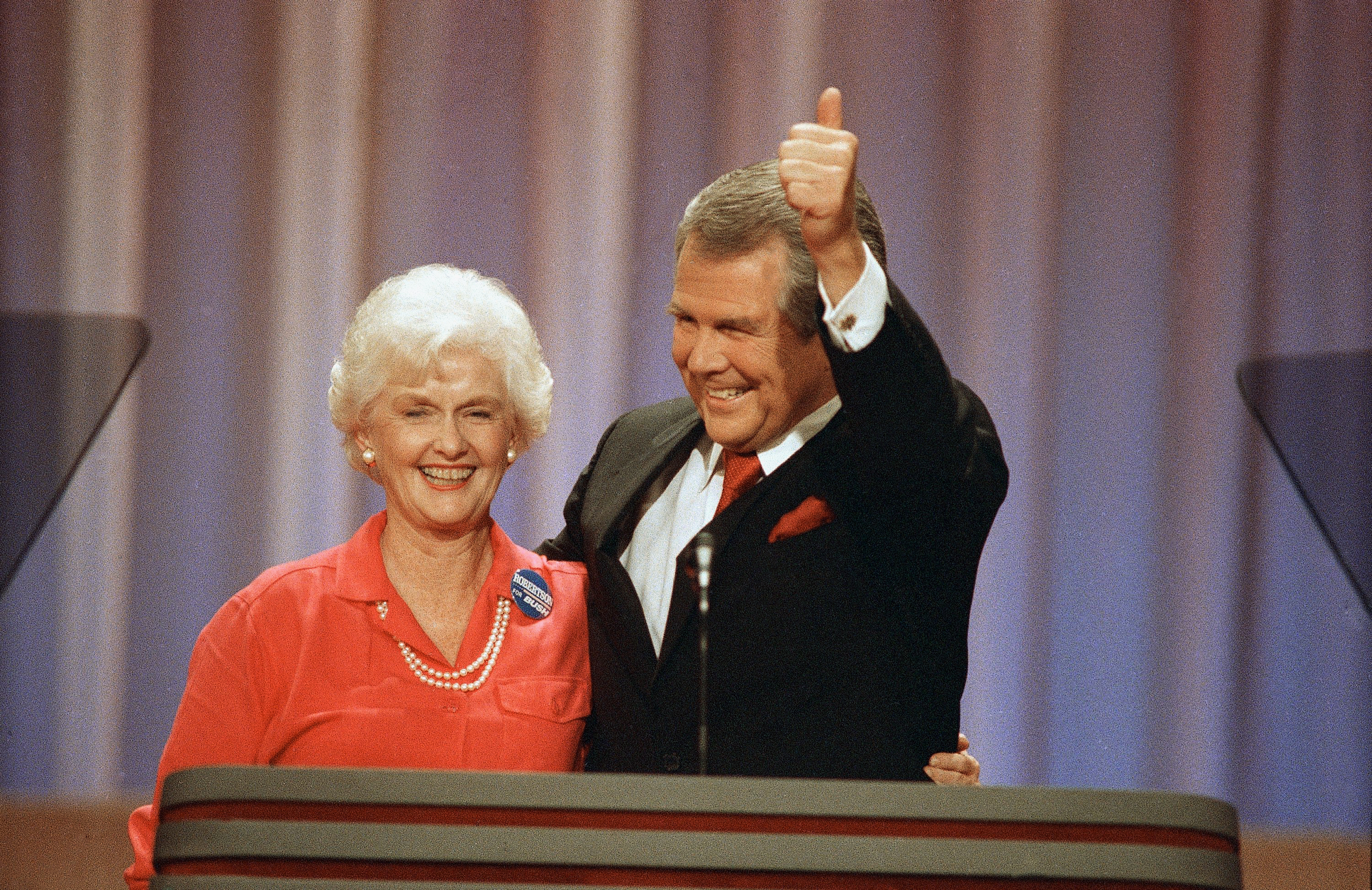 Religious broadcaster Pat Robertson dies at 93 - Los Angeles Times - Vimarsana News
