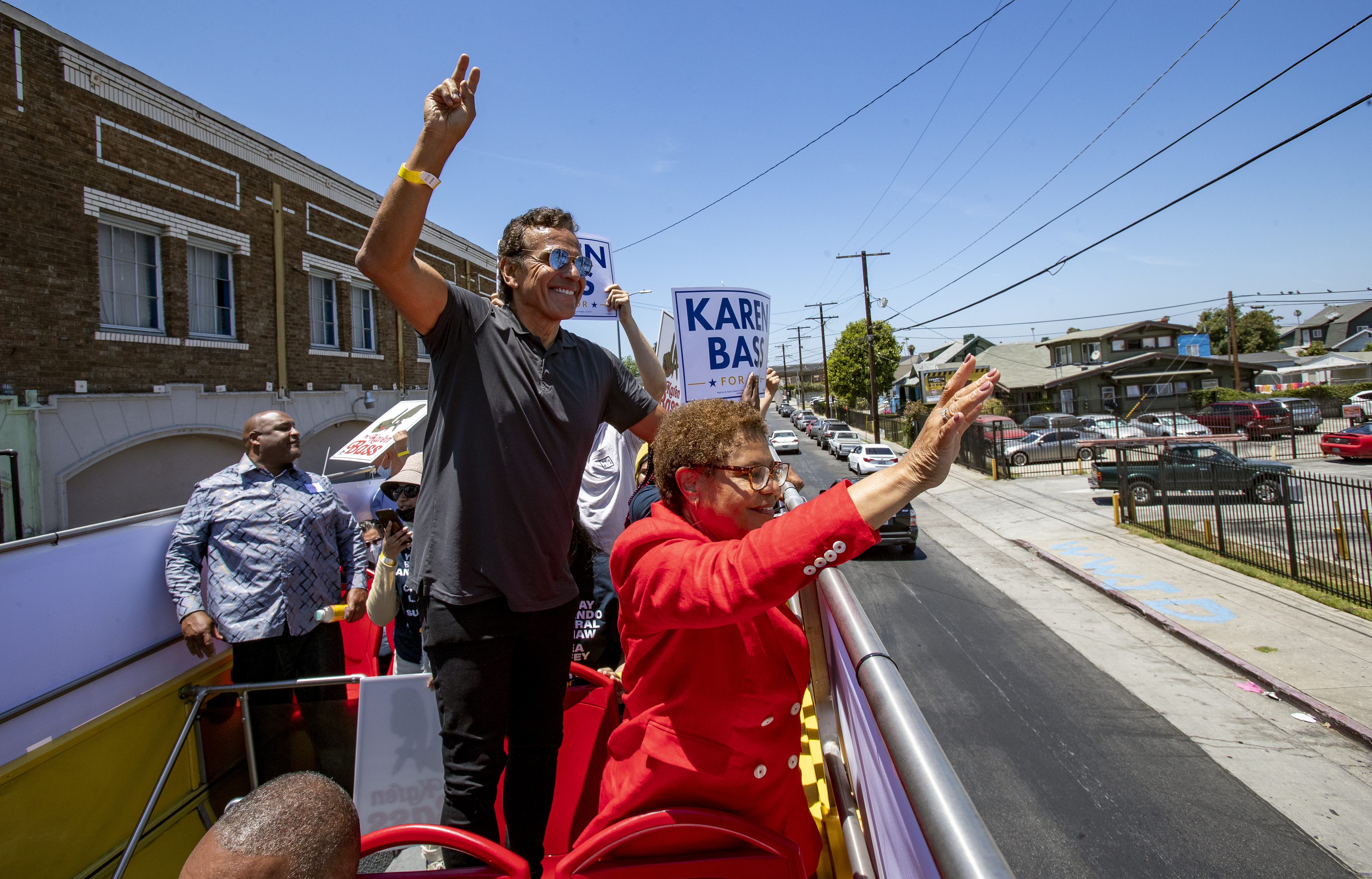 Bass, Caruso in final push for votes in L.A. mayor's race - Vimarsana News