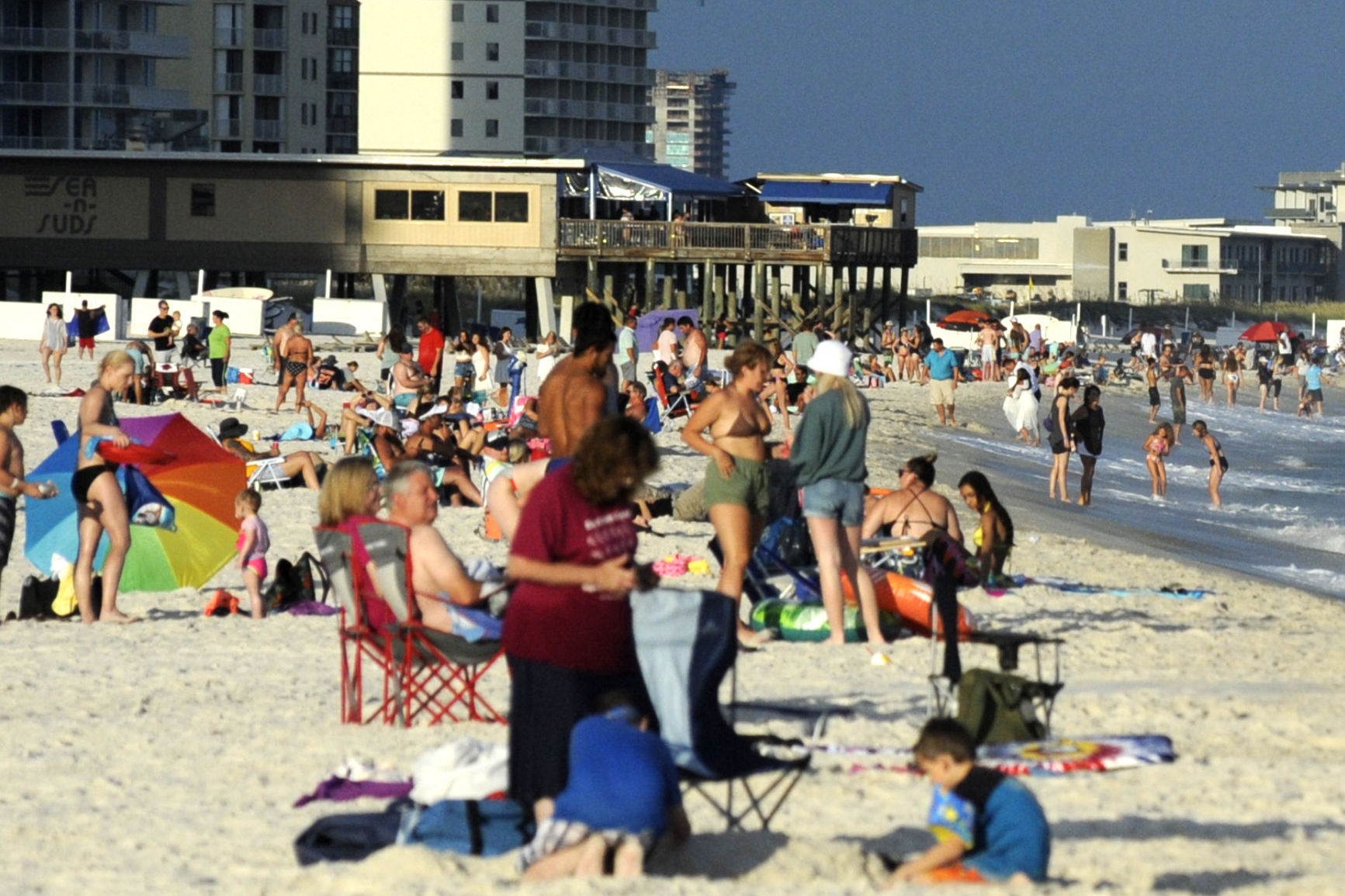 Gulf Coast's 'Redneck Riviera' now a coronavirus hot spot - Vimarsana News