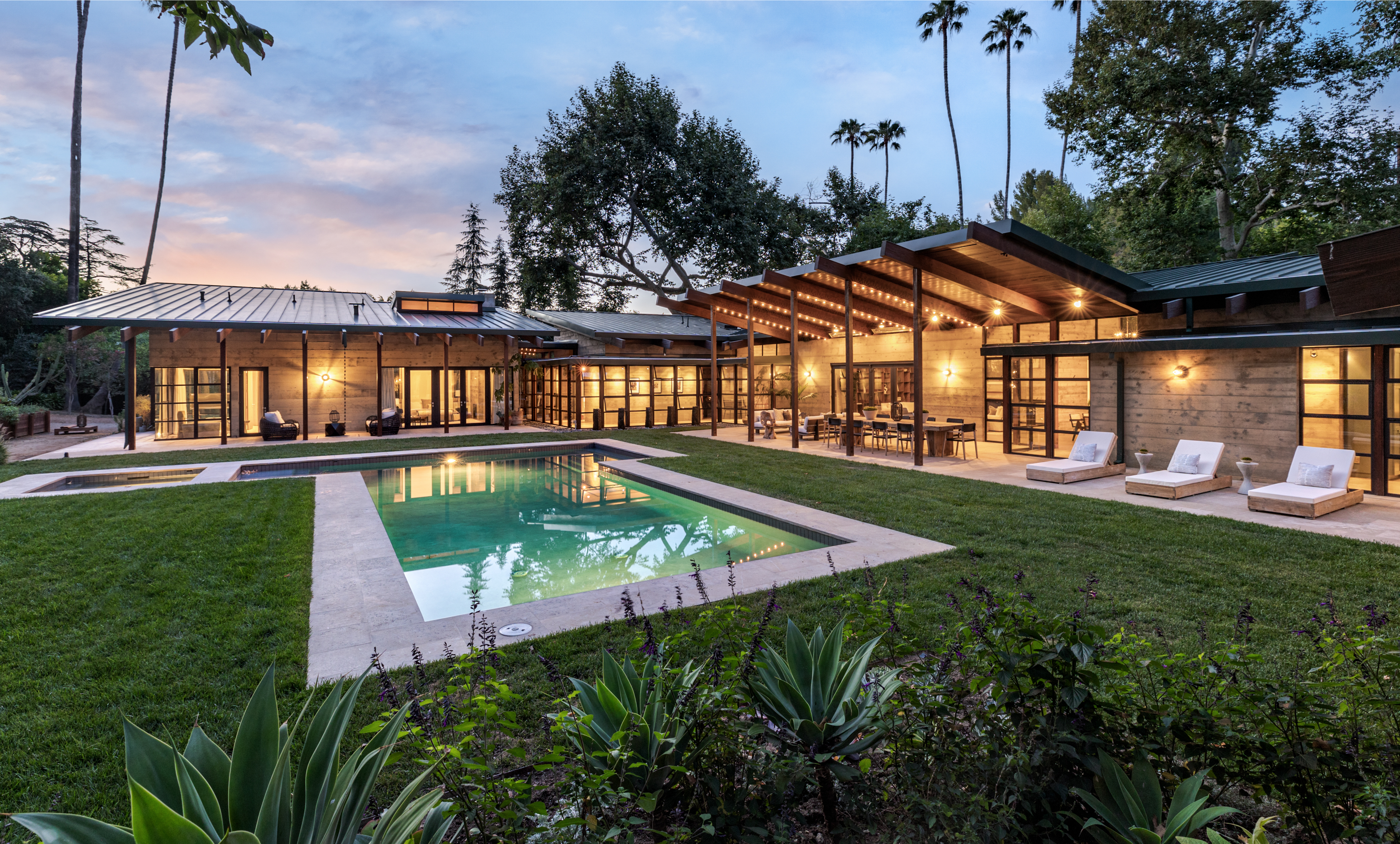 Real Estate newsletter: Price records set across L.A. - Vimarsana News