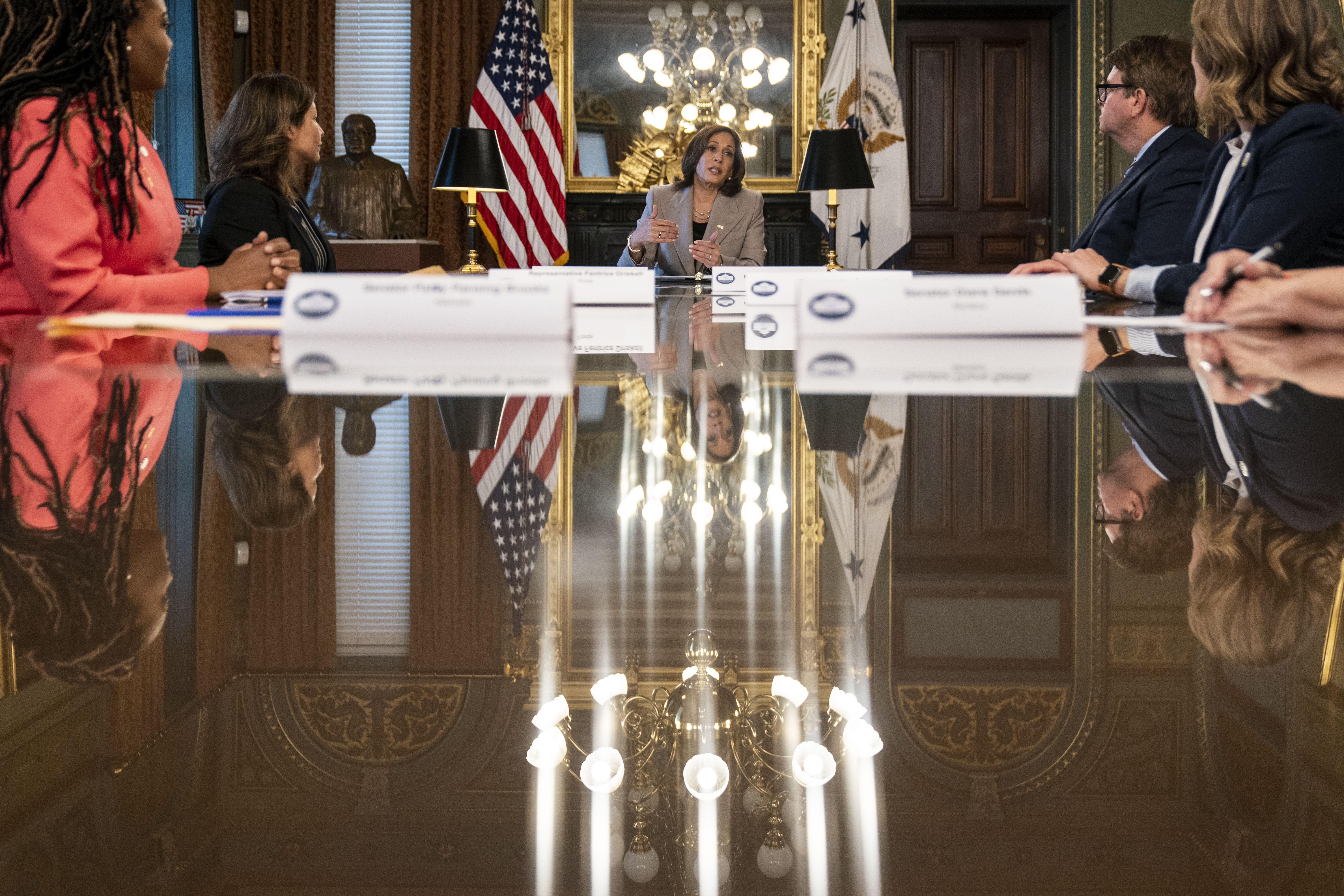 Abortion rights fight gives Kamala Harris chance in spotlight - Vimarsana News