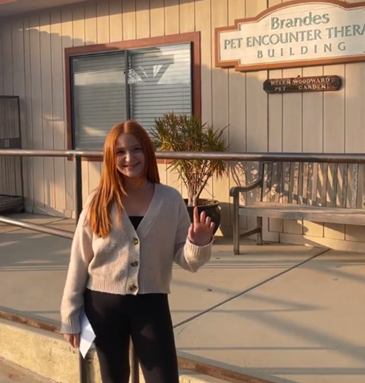 12-year-old sells bracelets, donates $500 to animal shelter - Vimarsana News