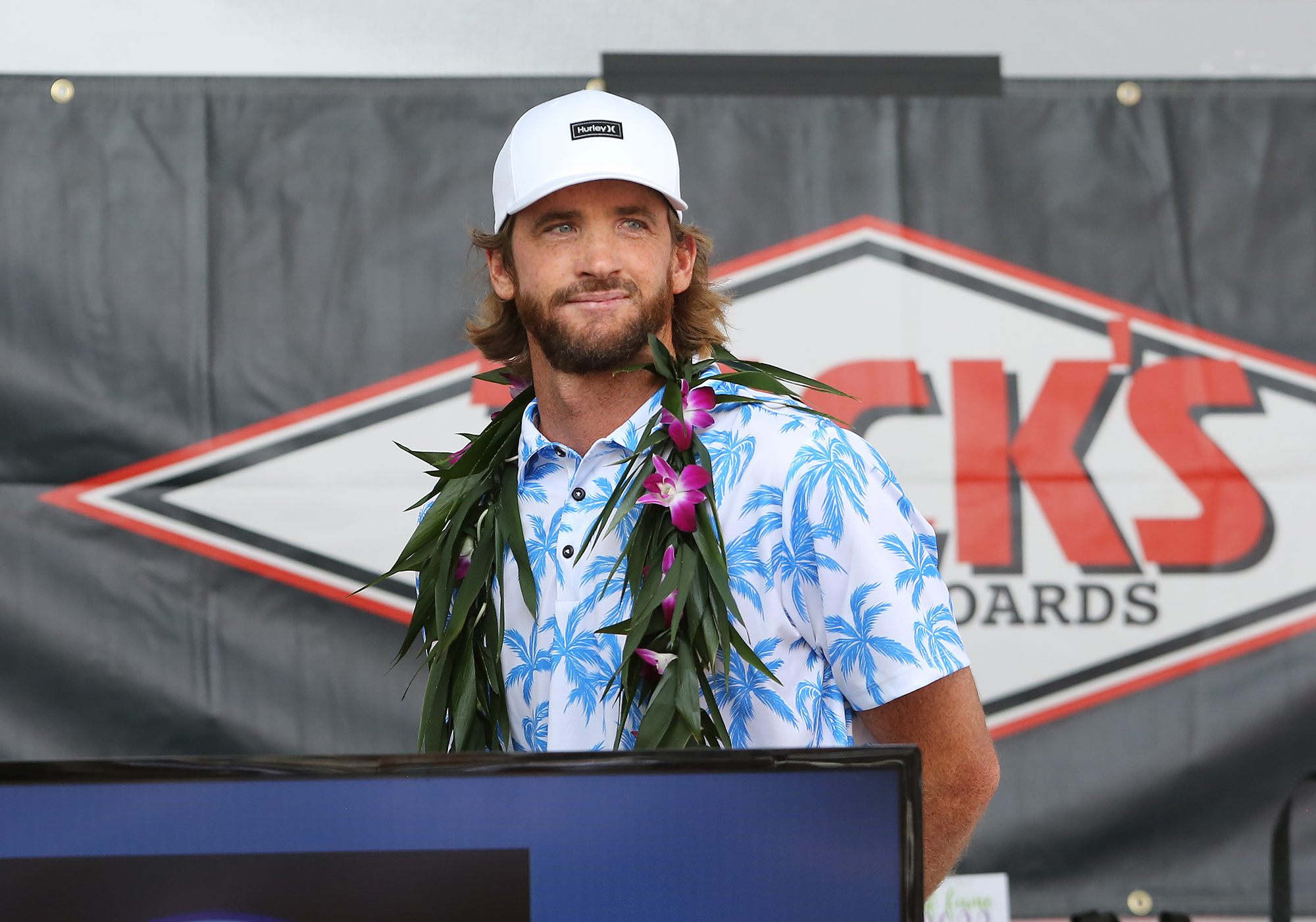 Huntington Beach surfing legend Brett Simpson enjoys 'ambassador' role at Hurley - Vimarsana News