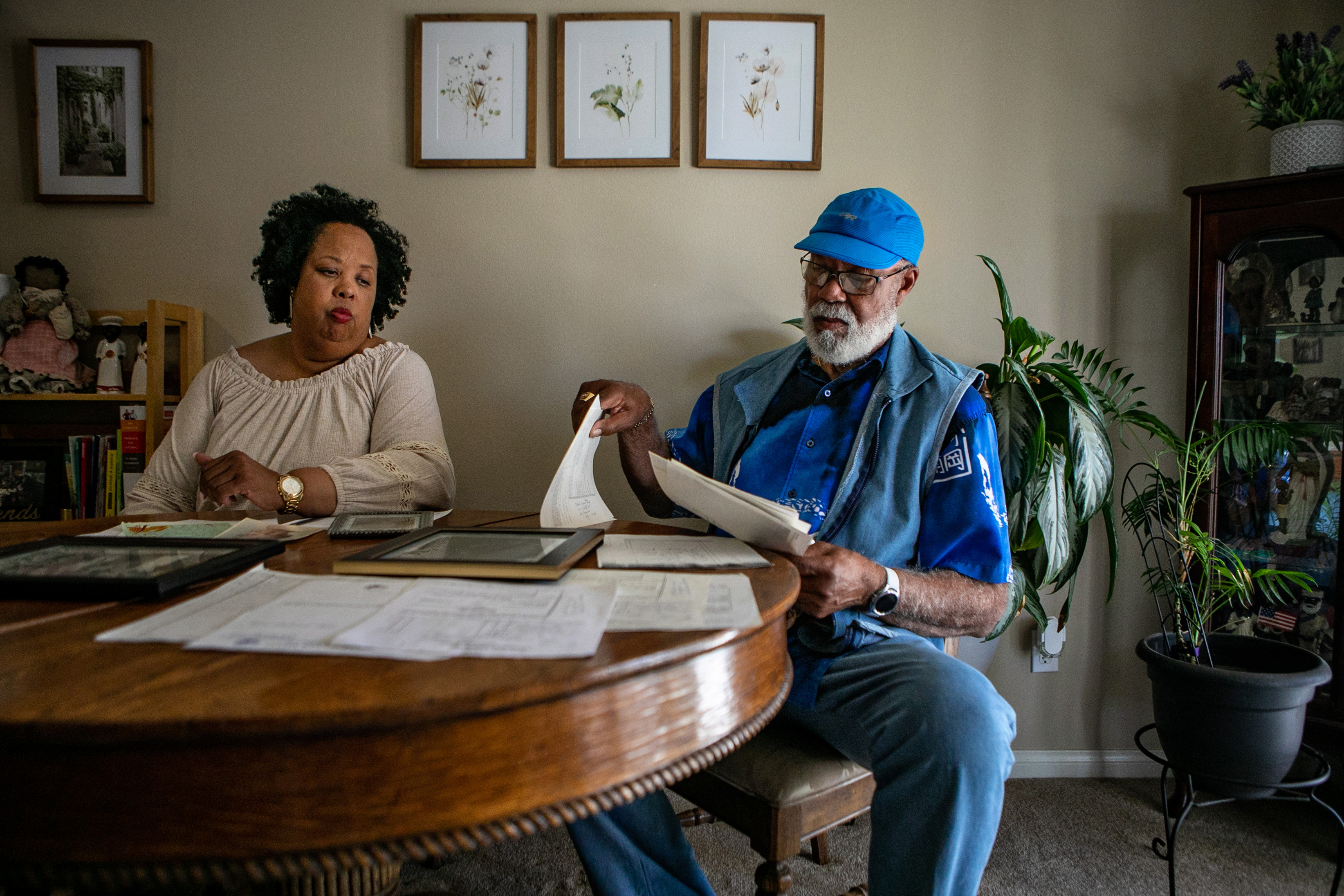 How a Black family's Bible ended up at the Smithsonian - Vimarsana News