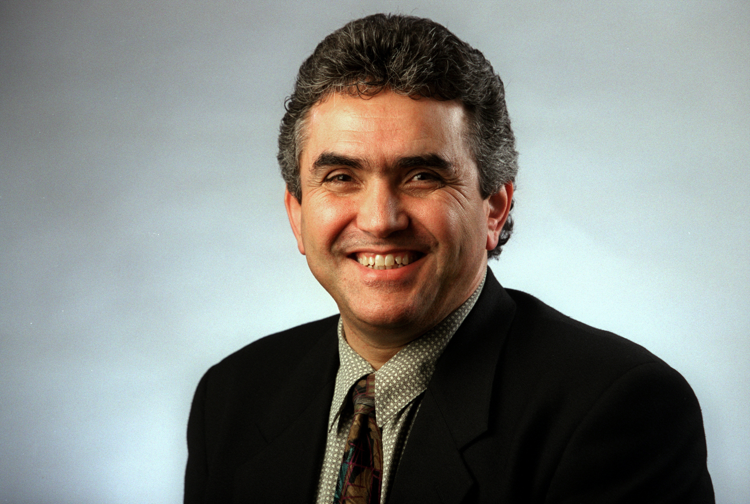 Agustin Gurza, a former Times columnist and influential Latin music critic, dies at 73 - Vimarsana News