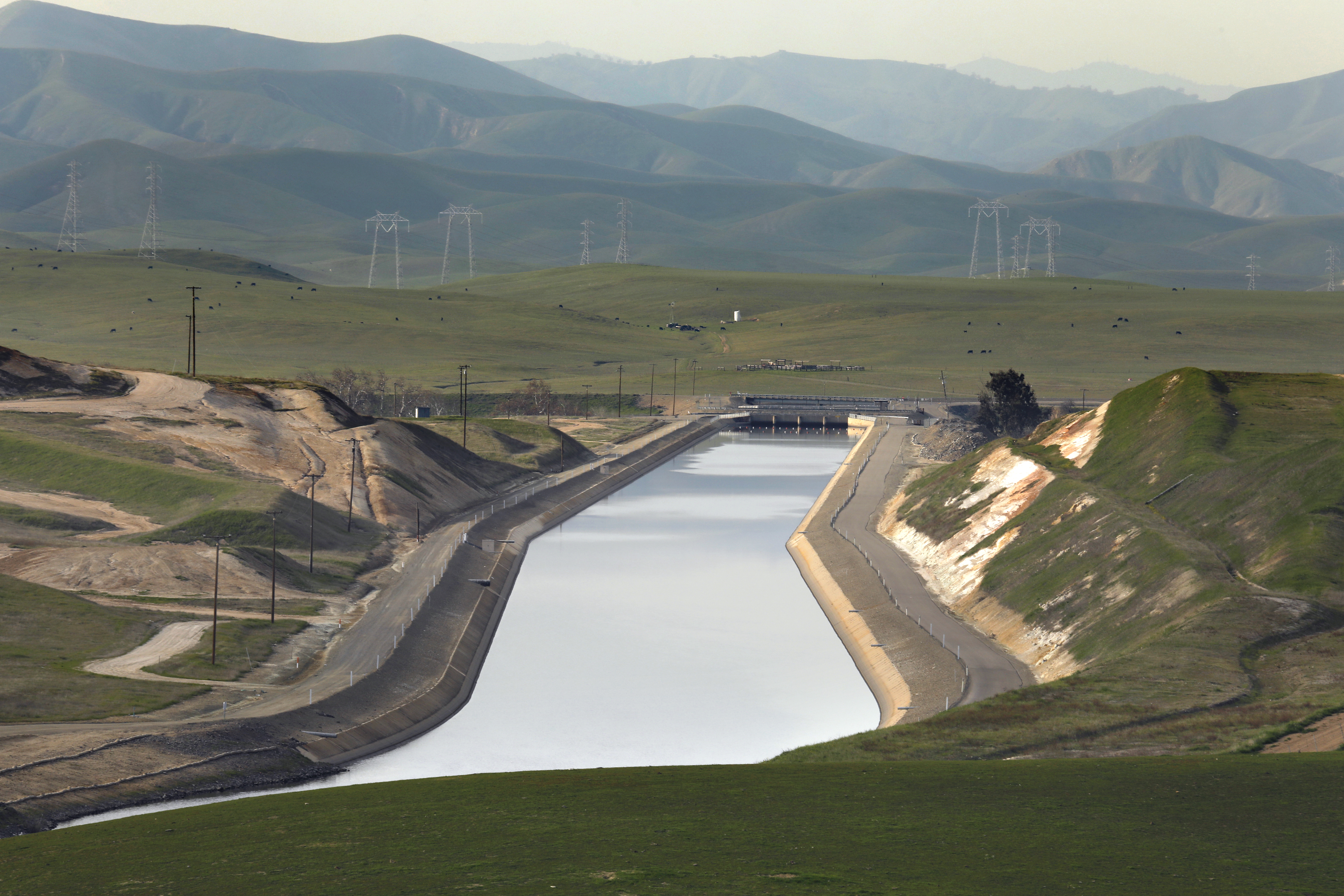 California will use floodwater to recharge groundwater - Vimarsana News