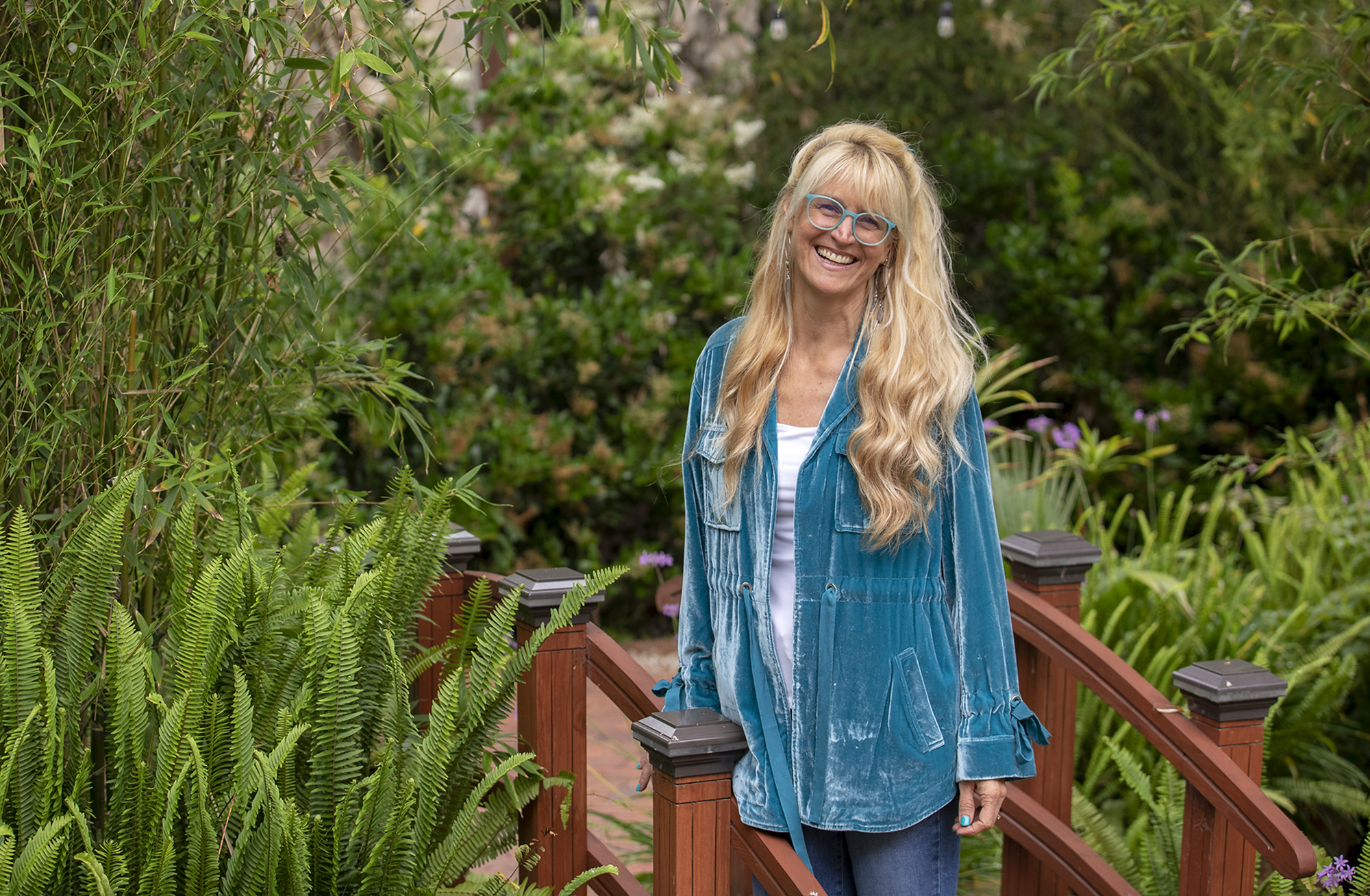 In 'Magdalena,' Newport Beach author pens novel about ghosts, motherhood in 'Magdalena' - Vimarsana News