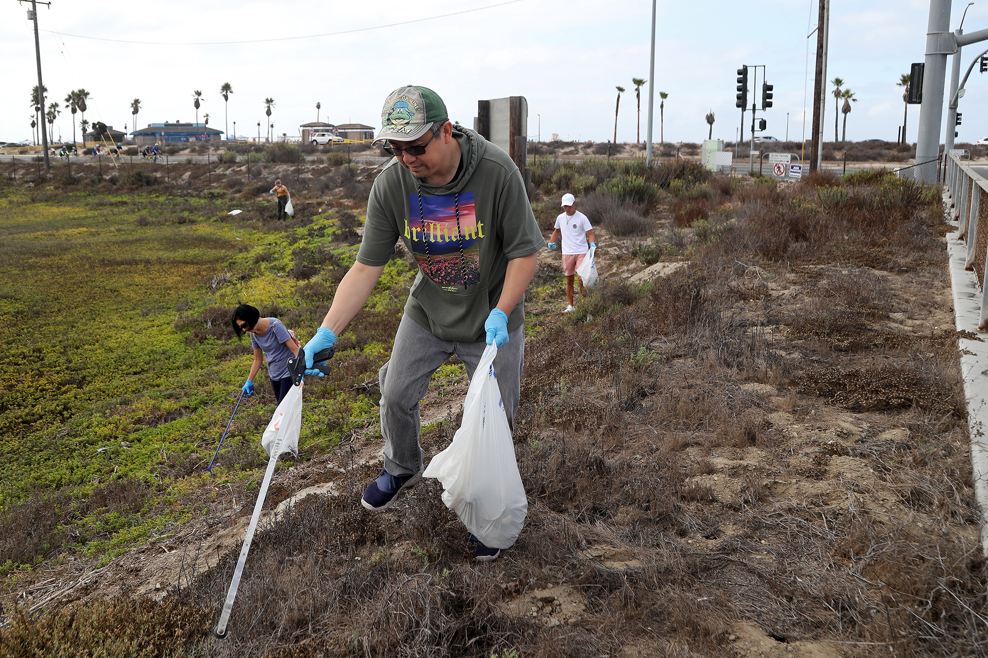 Environmentalists band together on National Cleanup Day - Vimarsana News