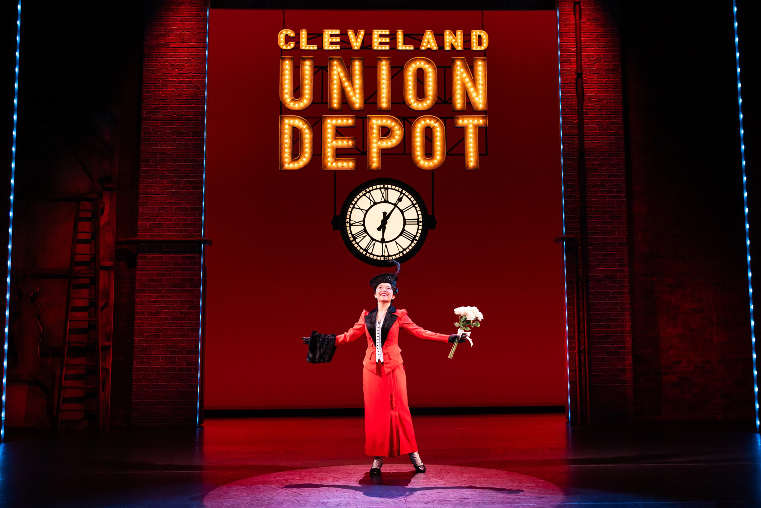 Review: Katerina McCrimmon makes 'Funny Girl's' Fanny Brice her own - Vimarsana News