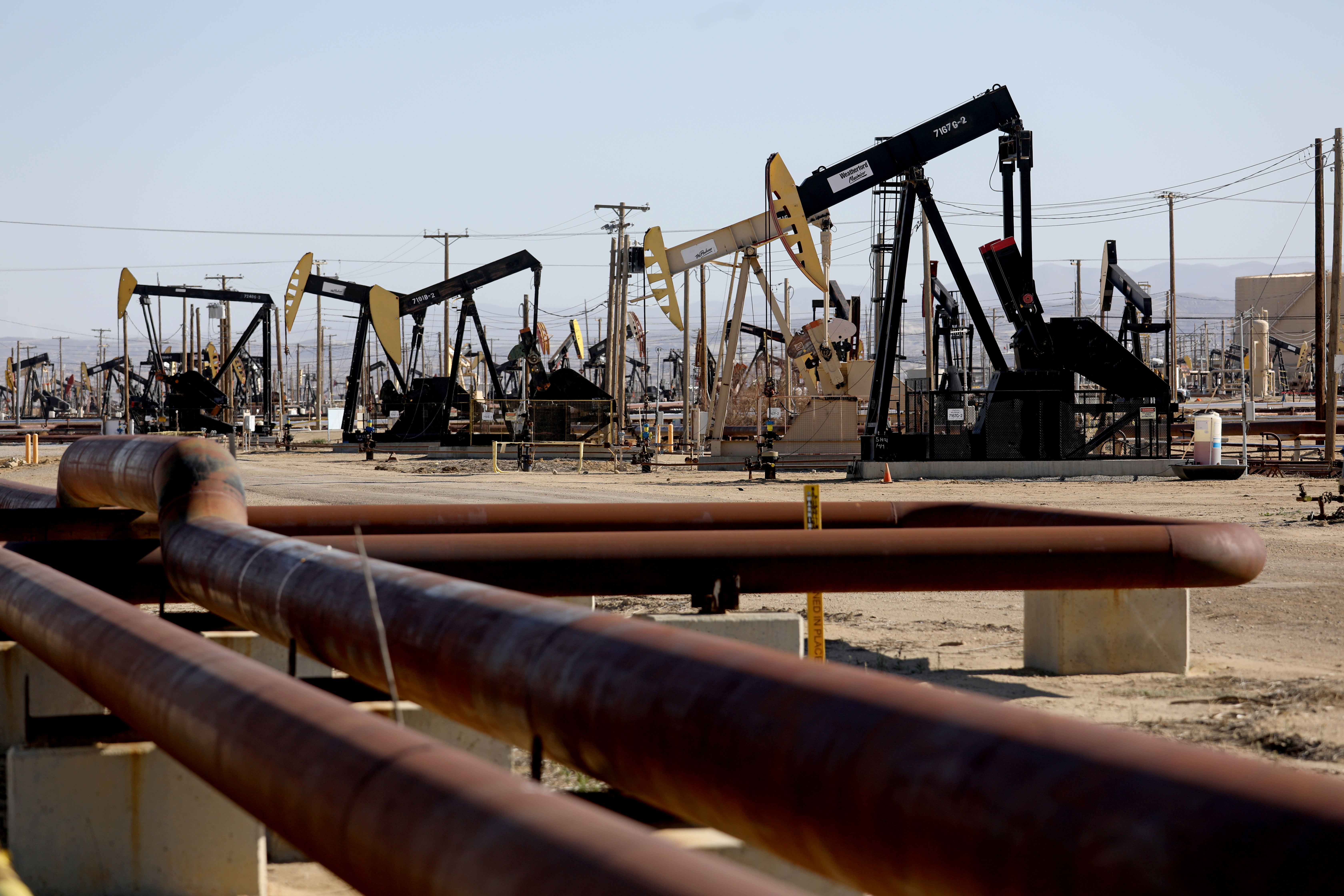 Russian ban stirs hope, frustration in California oil patch - Vimarsana News