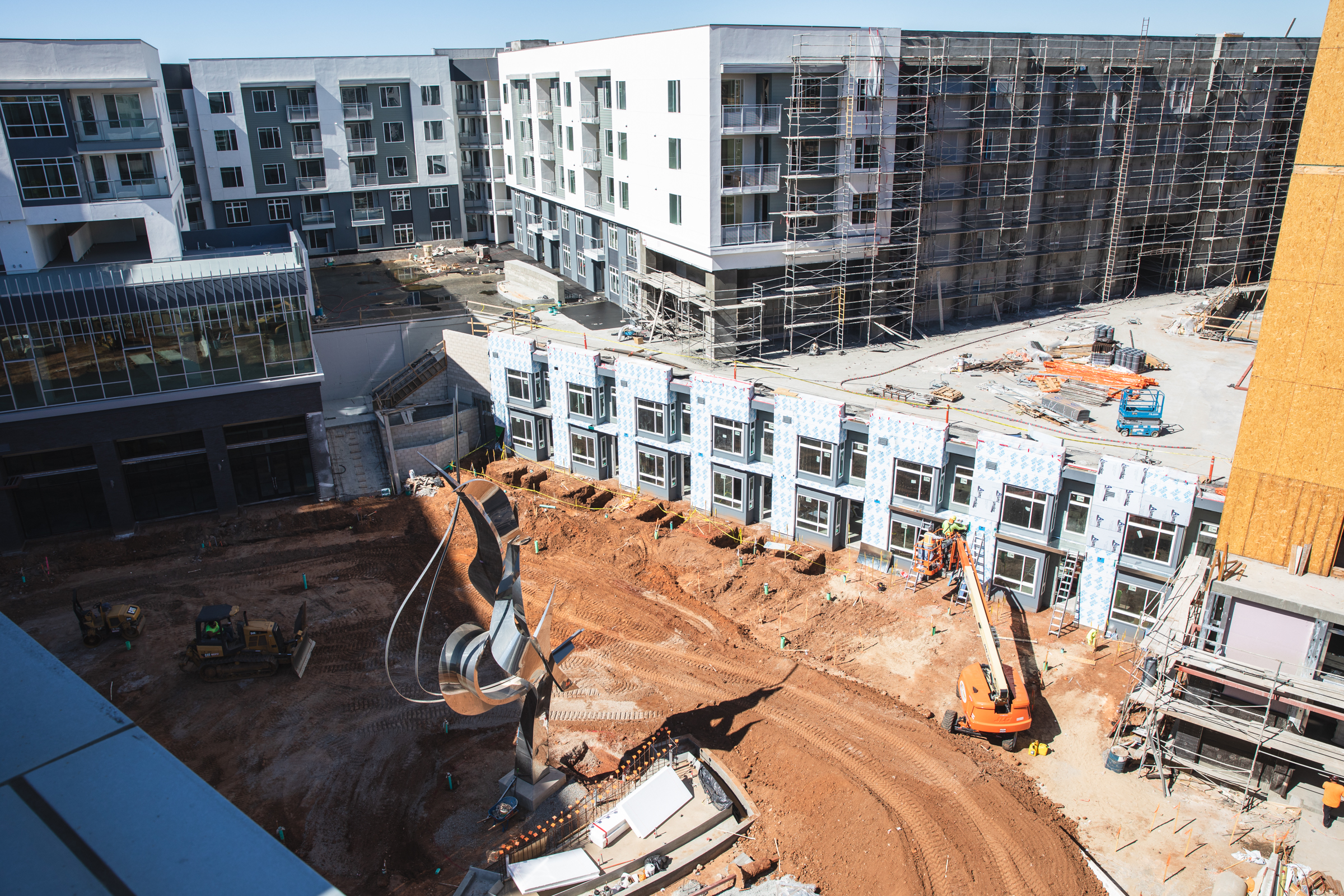 Despite slowed rent growth, developers keep building new San Diego apartments - Vimarsana News