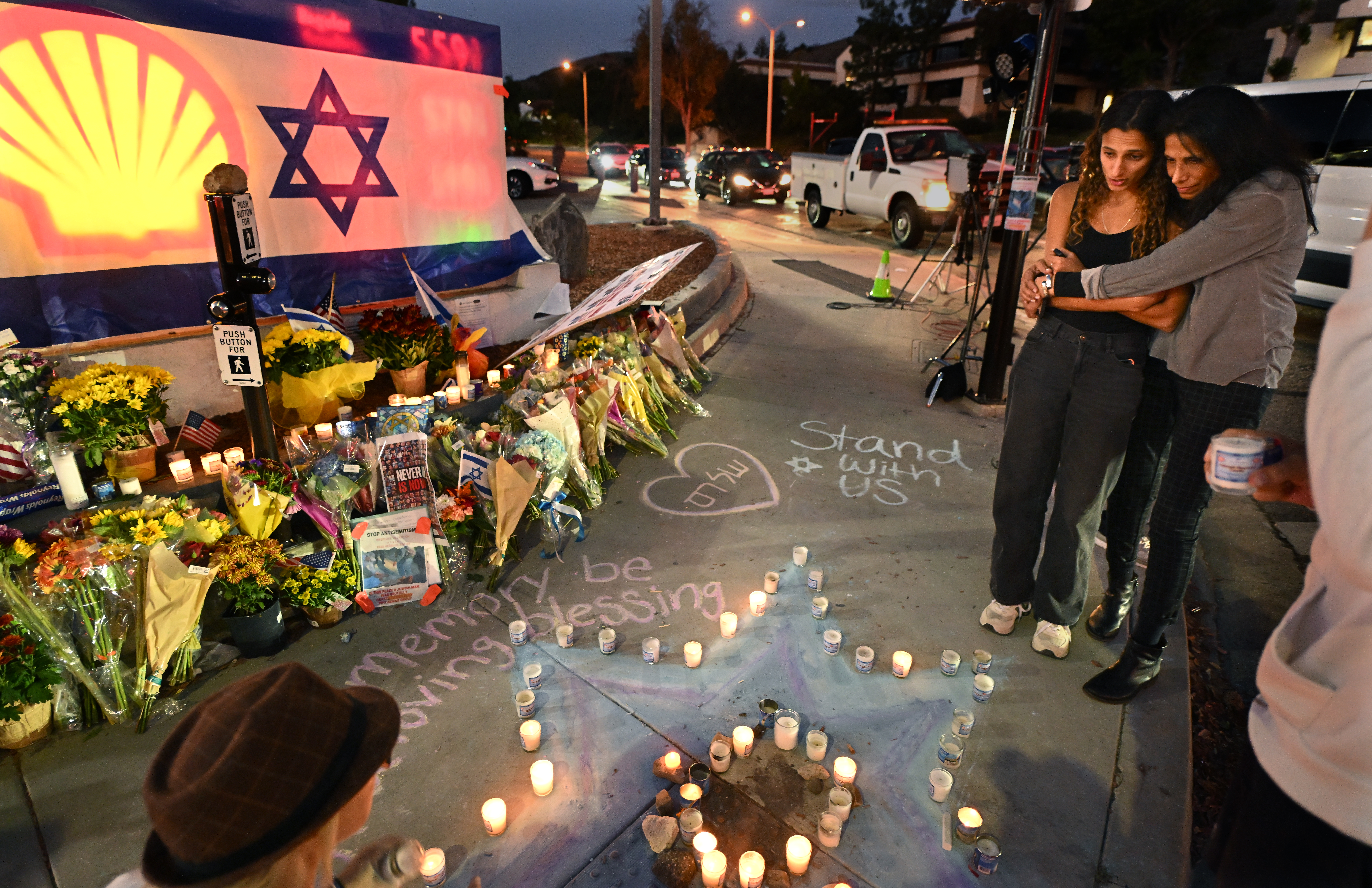Moorpark man to stand trial for death of counterprotestor Paul Kessler - Vimarsana News