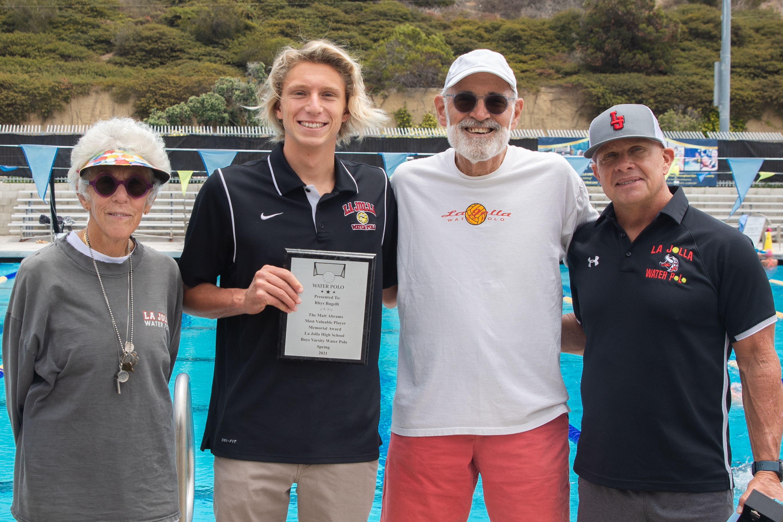 La Jolla News Nuggets: Student awards, UCSD donations, Geisel Library reopens, book sale, more - Vimarsana News