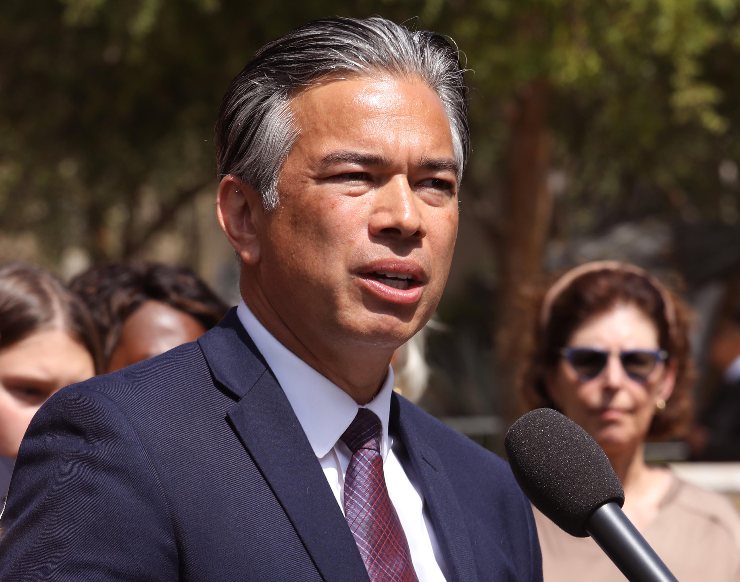 Huntington Beach continues housing fight by setting sights on ADUs, as state responds - Vimarsana News