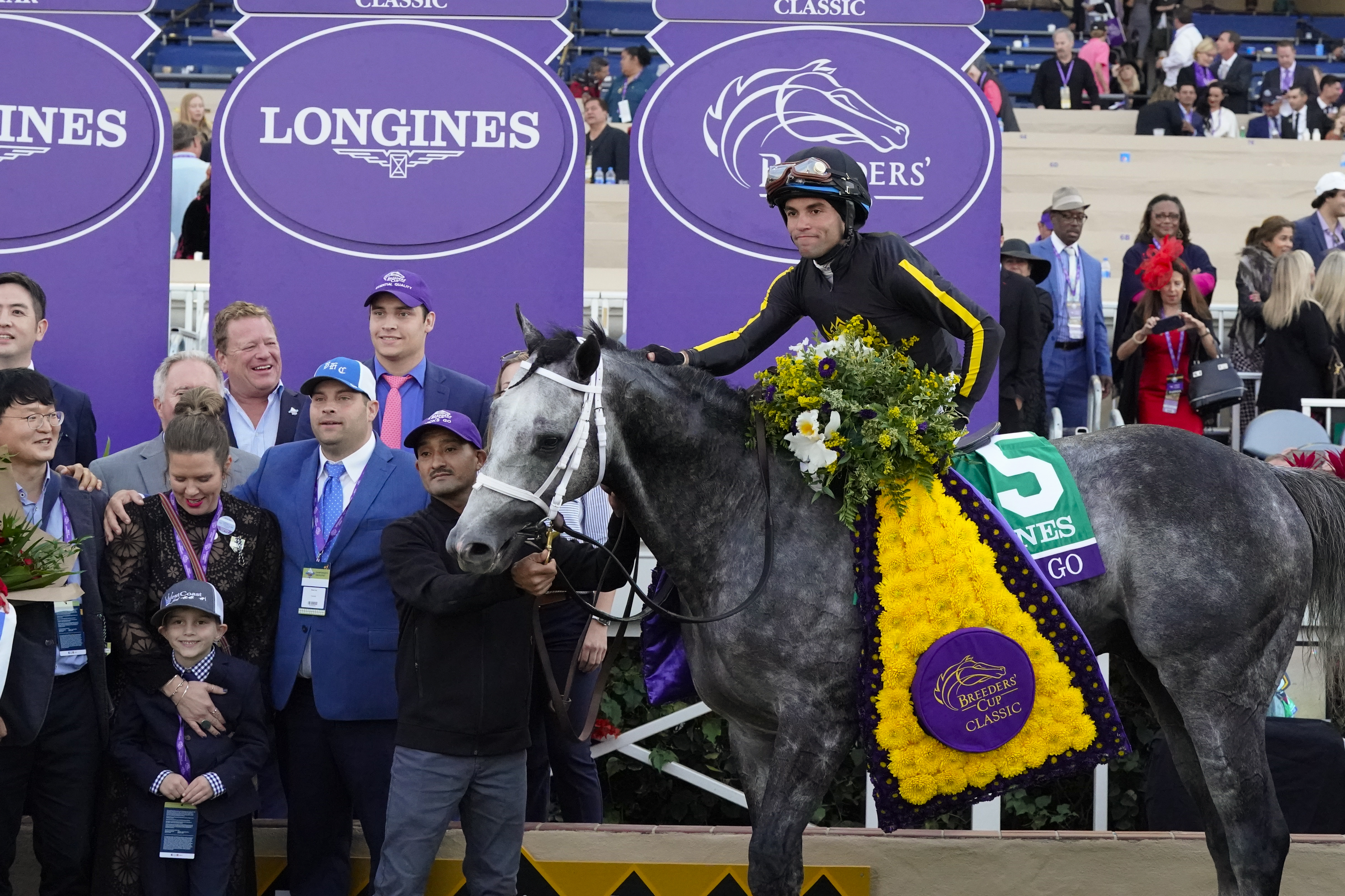 Horse racing's Breeders' Cup will return to Del Mar in 2024 - Vimarsana News