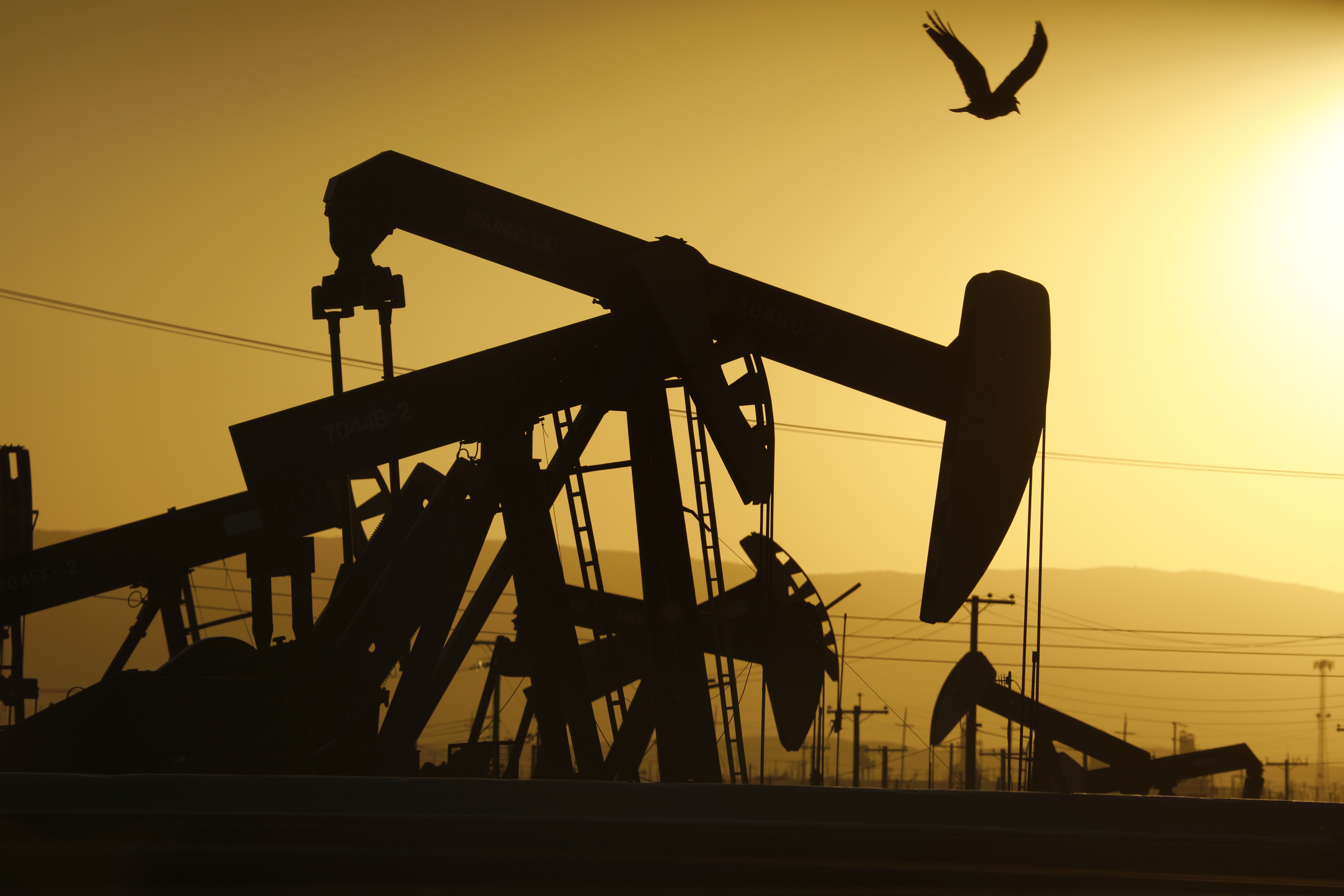 California Politics: Oil, housing and labor spent big on 2022 legislative races - Vimarsana News