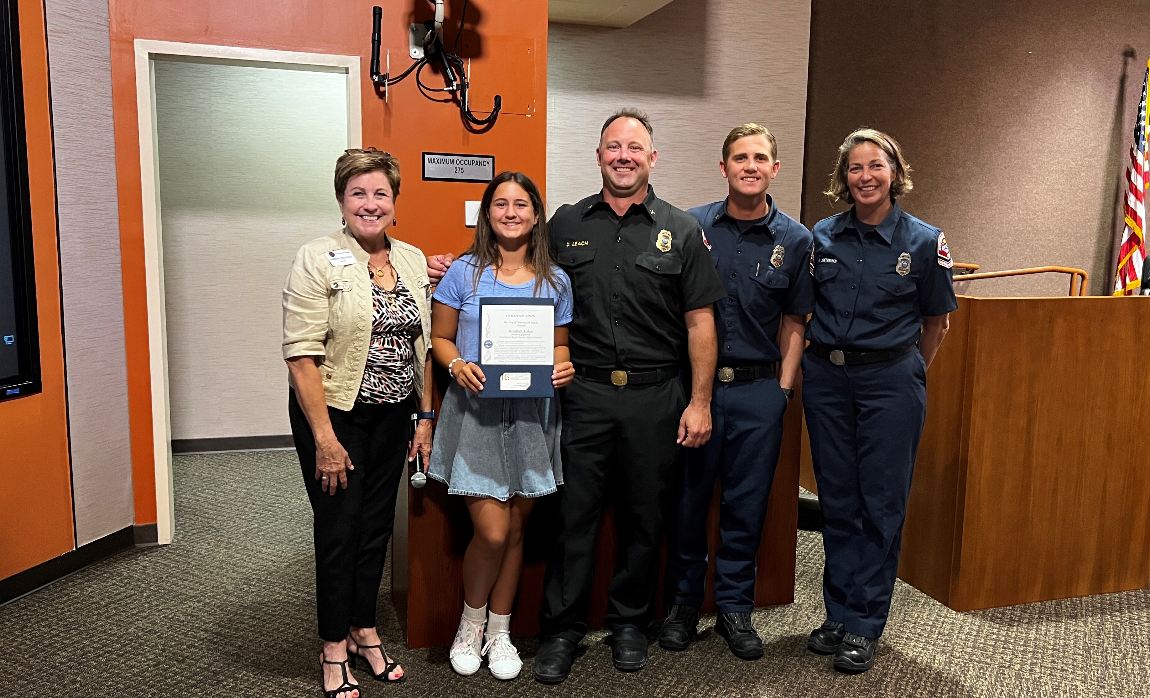 Huntington Beach Junior Lifeguard honored after saving 6-year-old from drowning - Vimarsana News