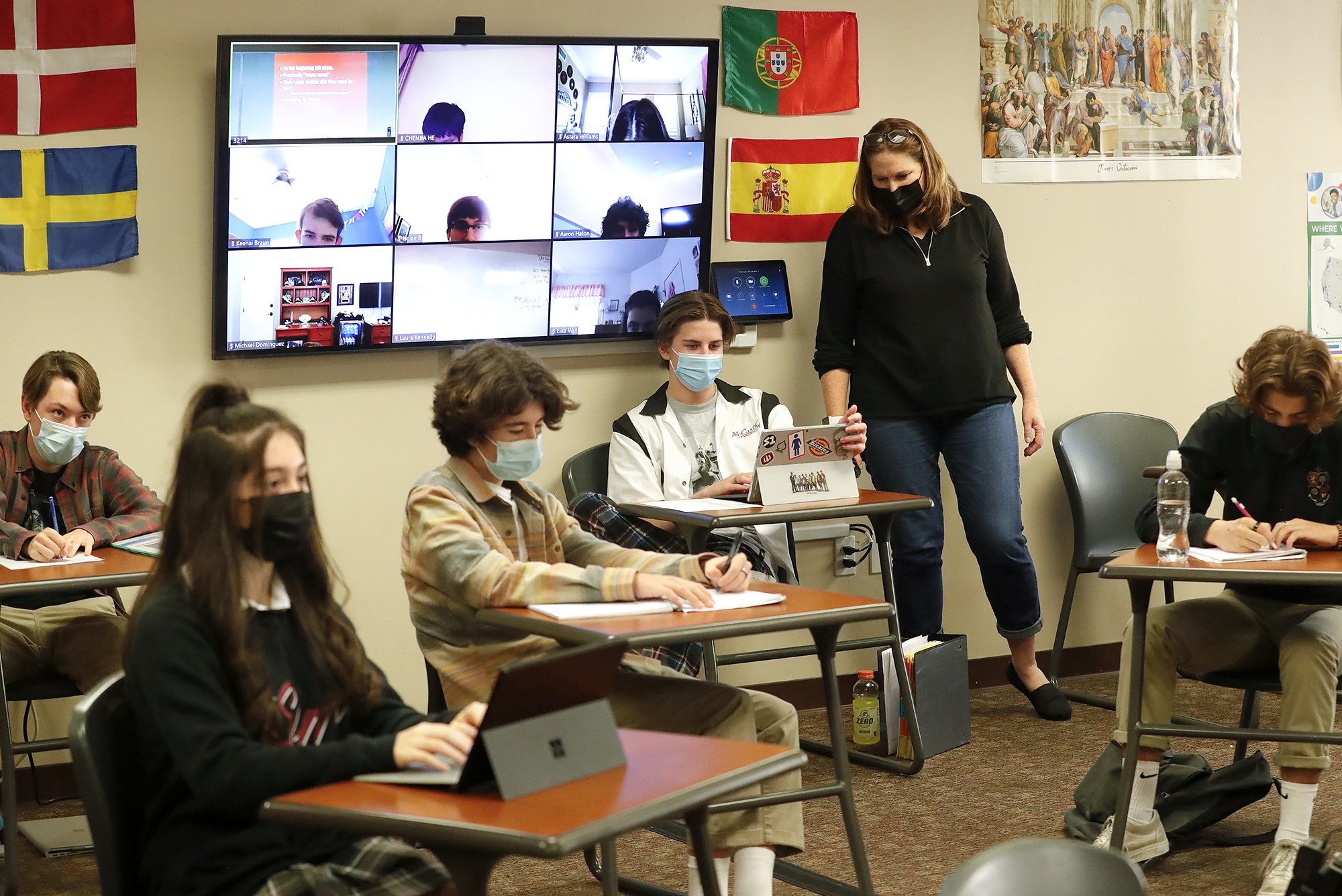 JSerra, a private Catholic high school in south Orange County, went 'bold' in returning to school - Vimarsana News