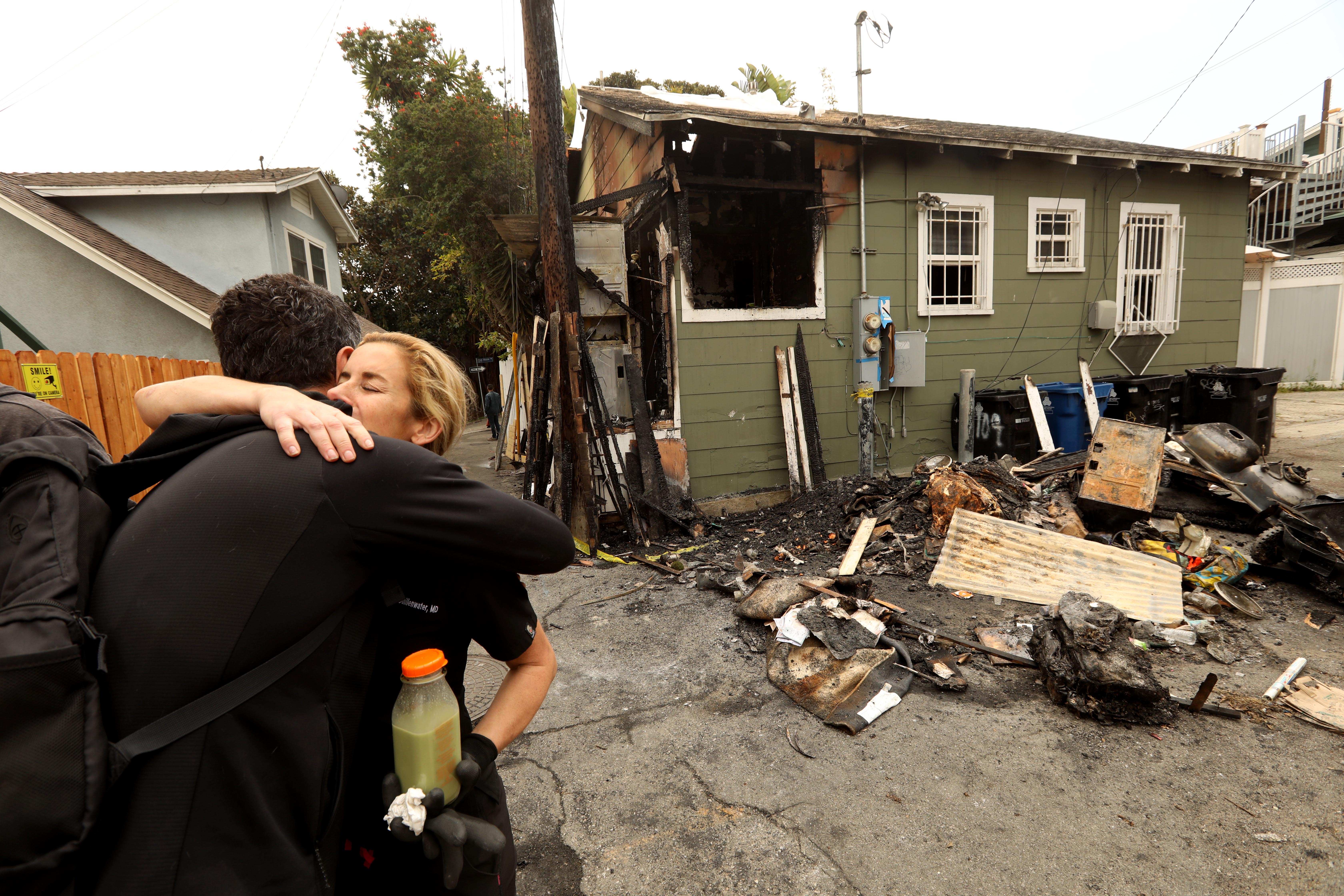 Another consequence of L.A. homelessness: 24 fires a day - Vimarsana News