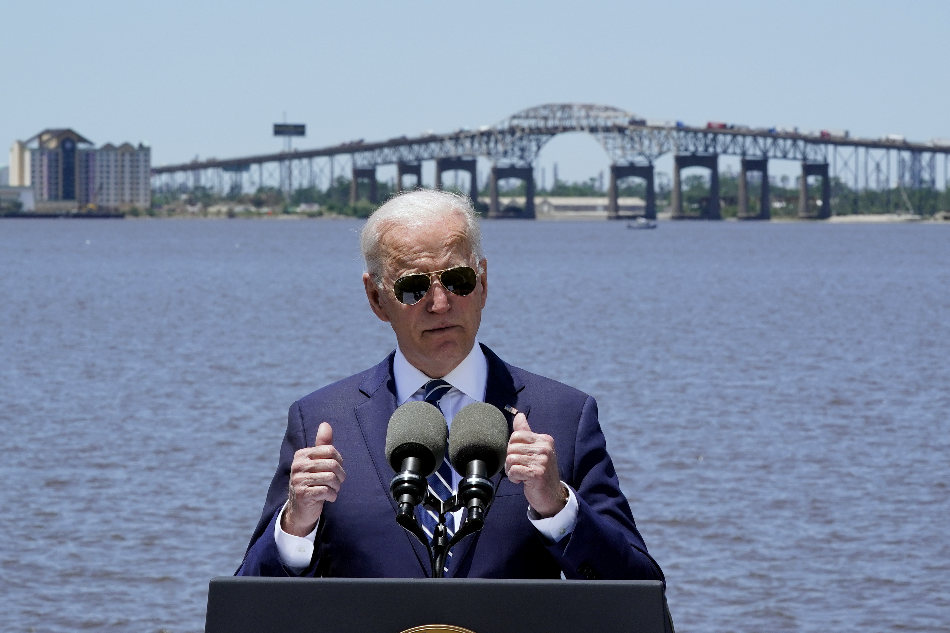 Biden takes infrastructure pitch to red-state Louisiana - Vimarsana News