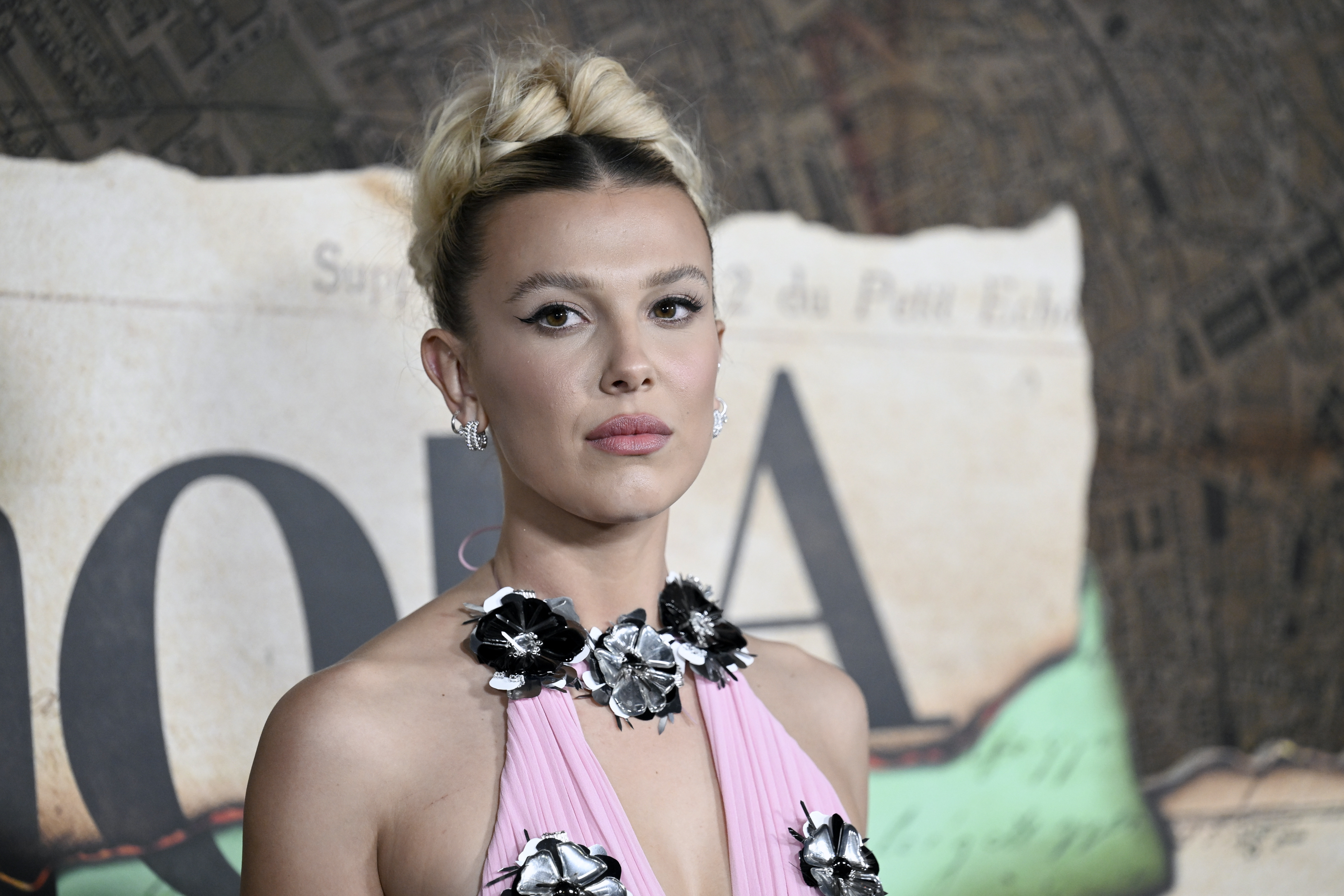 Millie Bobby Brown has a novel on the way: What's it about? - Vimarsana News