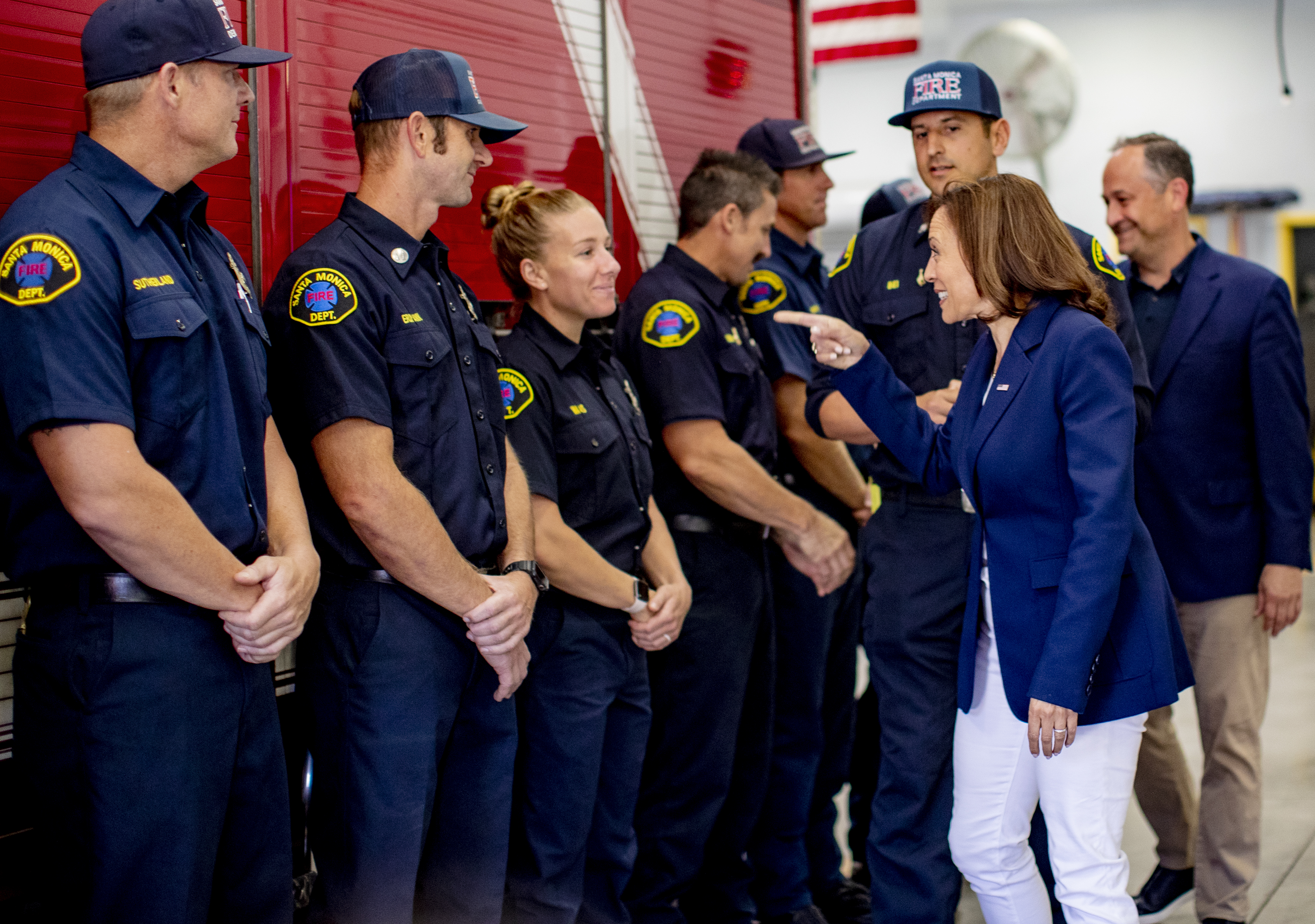 Essential Politics: A glimpse into VP Kamala Harris on the 2022 campaign trail - Vimarsana News
