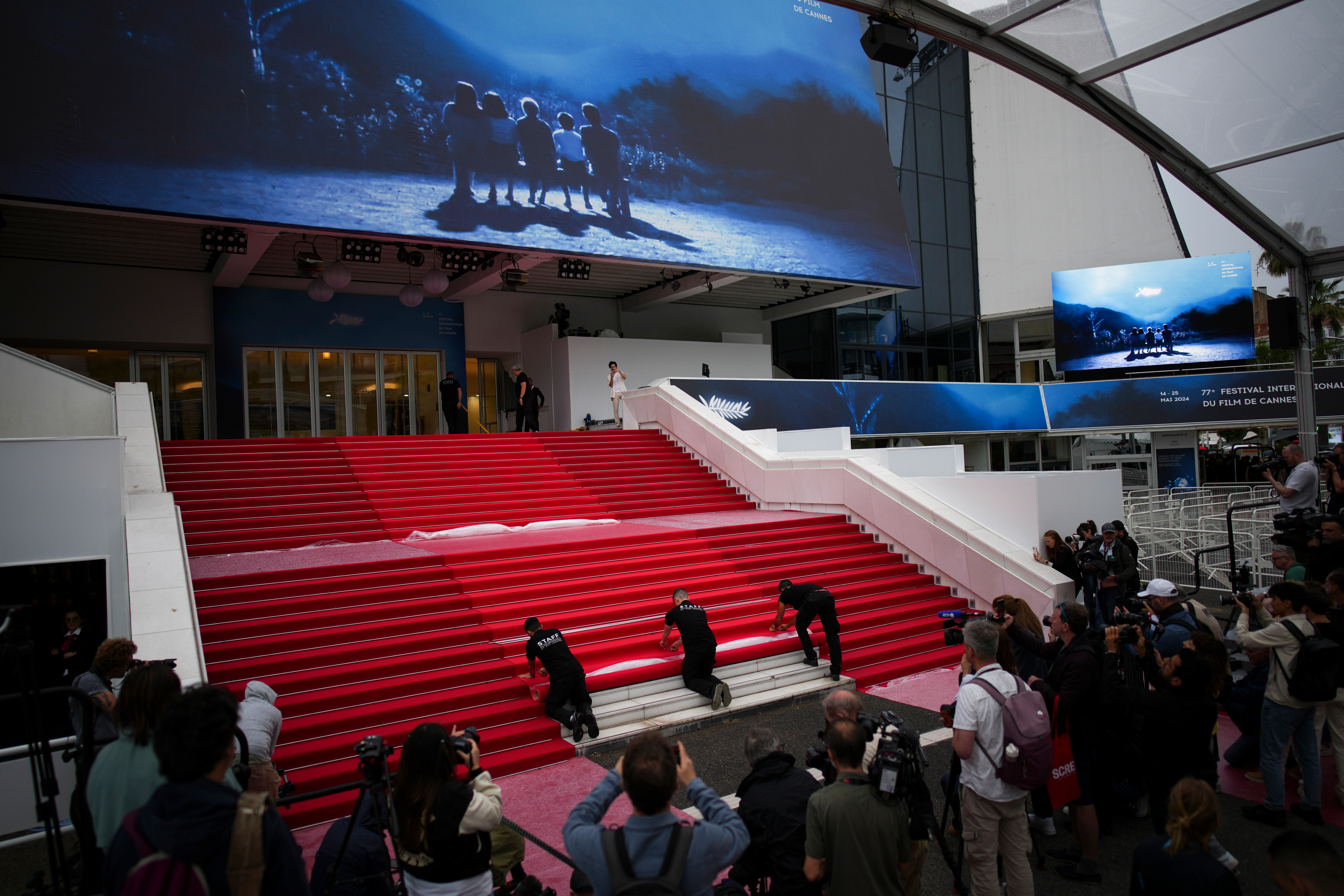 Cannes festival sued by model who says a guard assaulted her - Vimarsana News