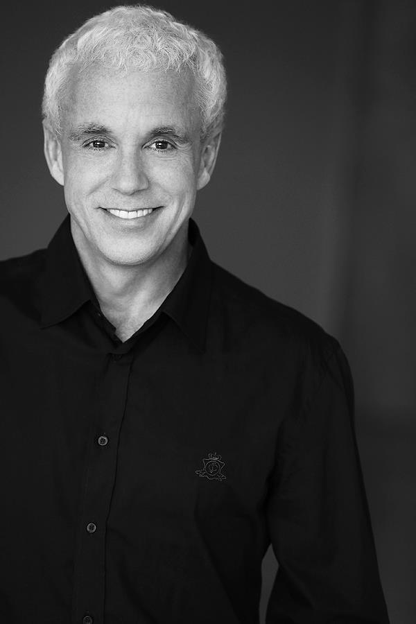 How the producer of 'Dear Evan Hansen' left behind pure joy - Vimarsana News