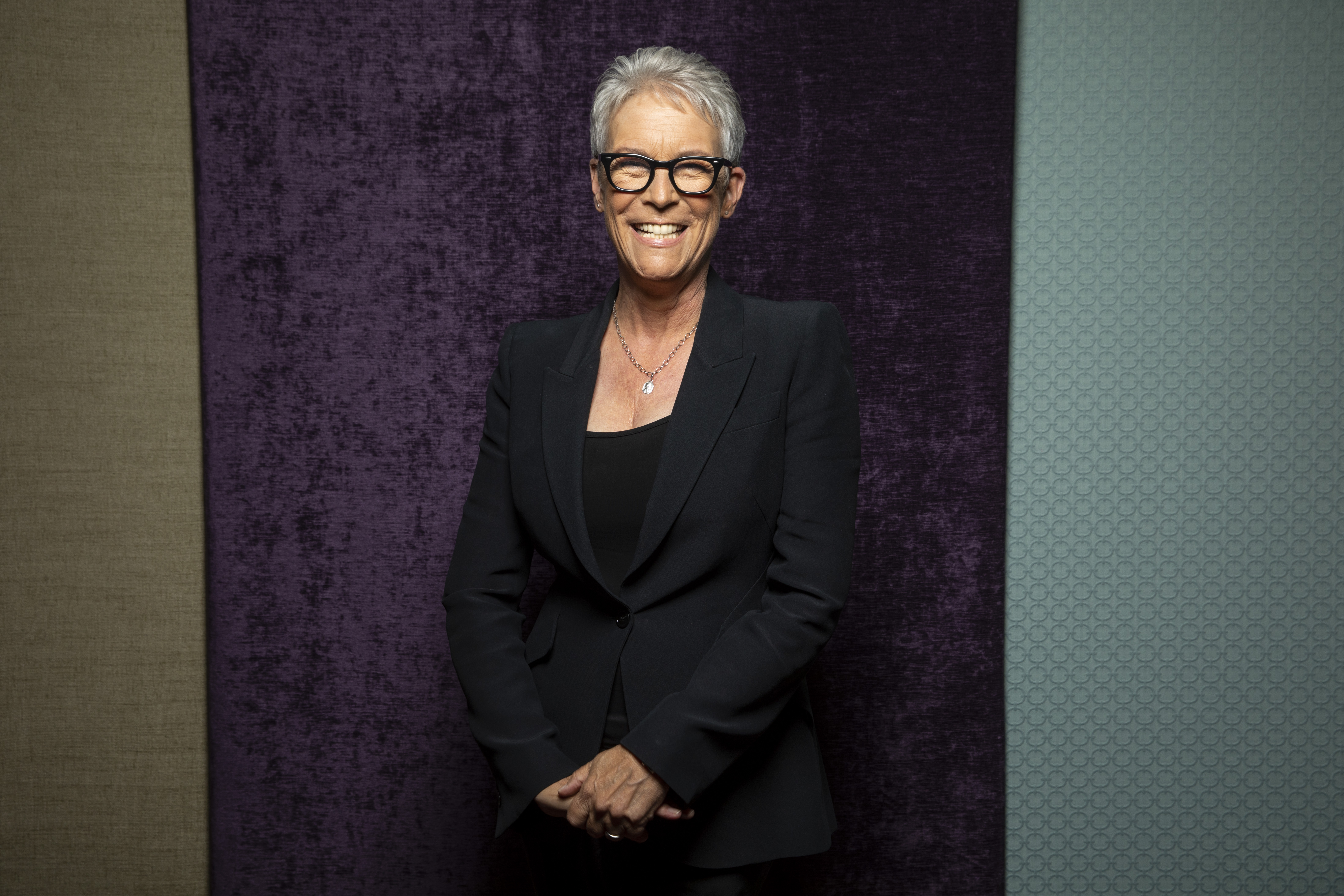 Jamie Lee Curtis shares pure reaction to first Oscar nod - Vimarsana News