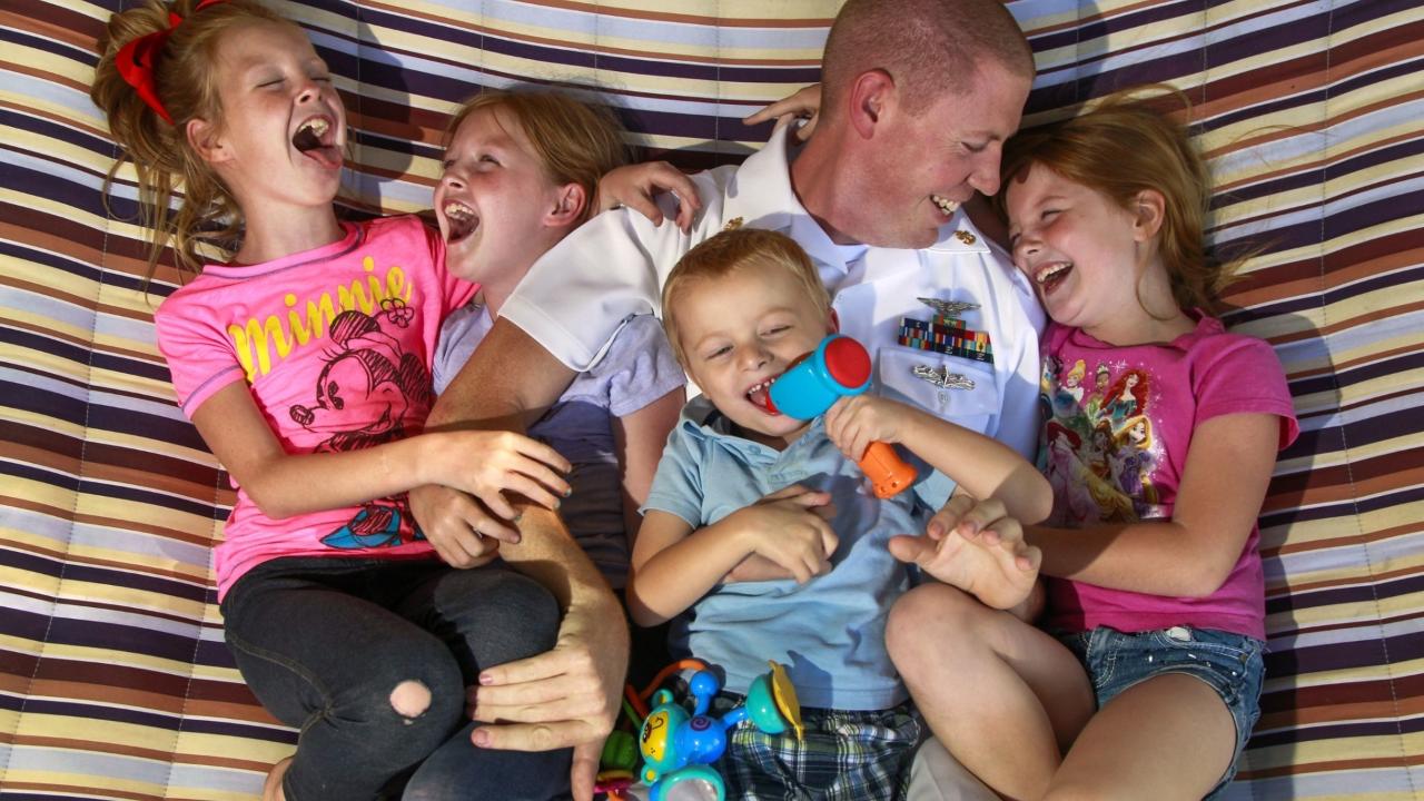 Father's Day has new meaning for widowed Navy dad - Vimarsana News