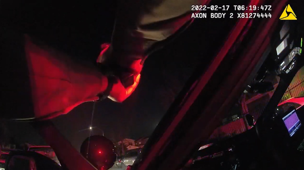Authorities release video of deputies shooting stolen-trailer suspect in El Cajon - Vimarsana News