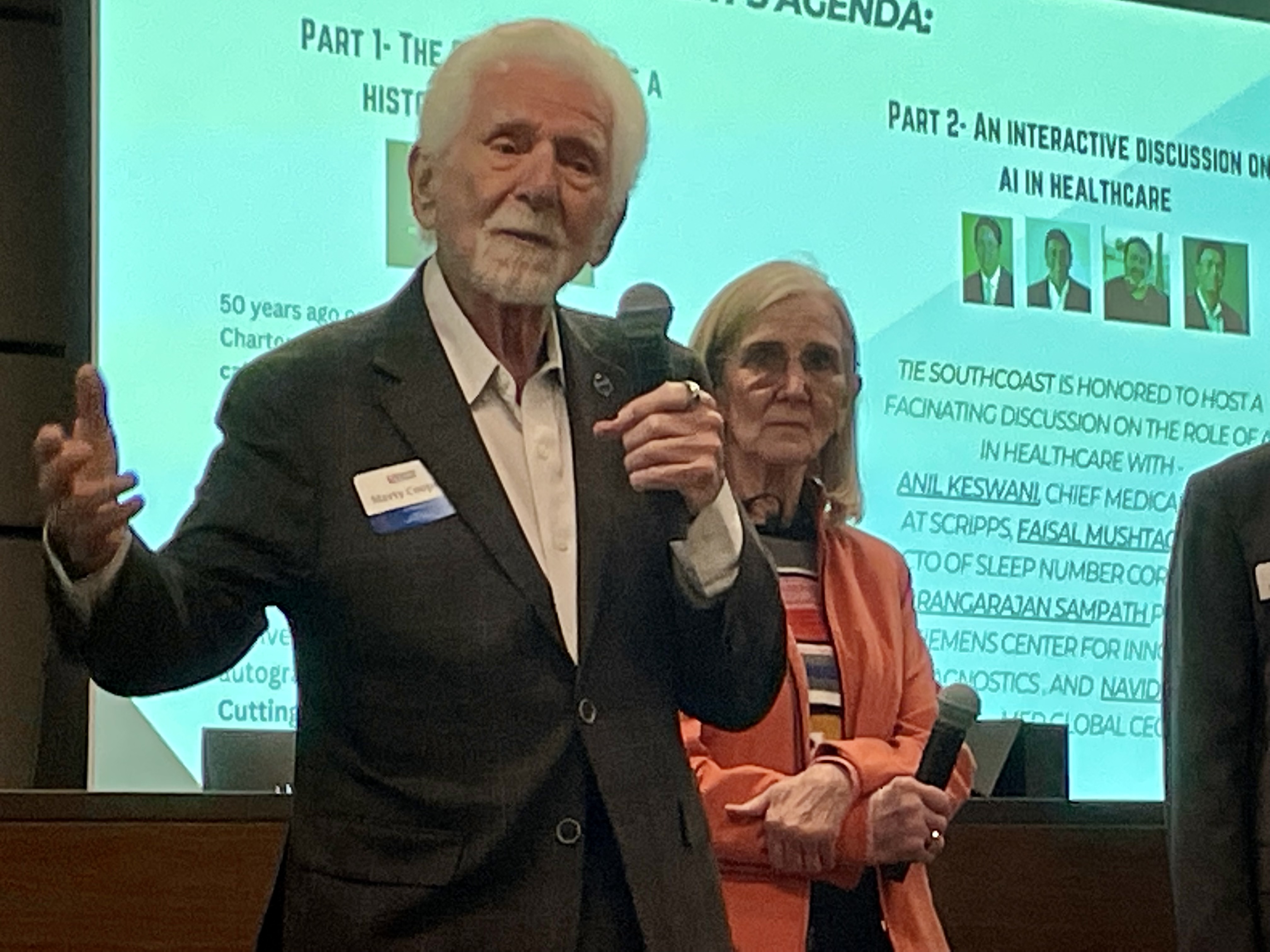 Marty Cooper honored in Carmel Valley 50 years after placing the world's first cell phone call - Vimarsana News