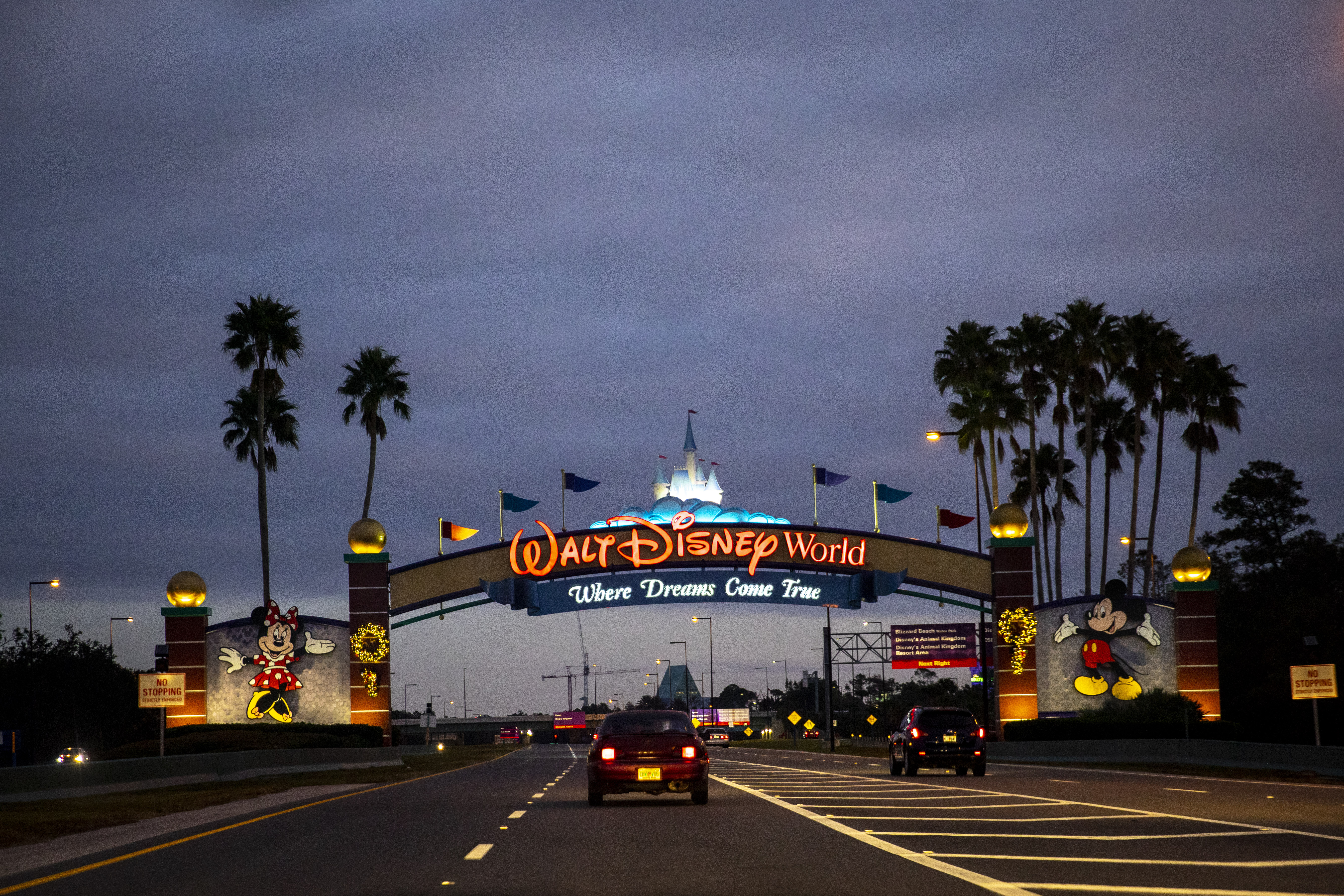 What did Disney actually lose from its DeSantis battle? - Vimarsana News