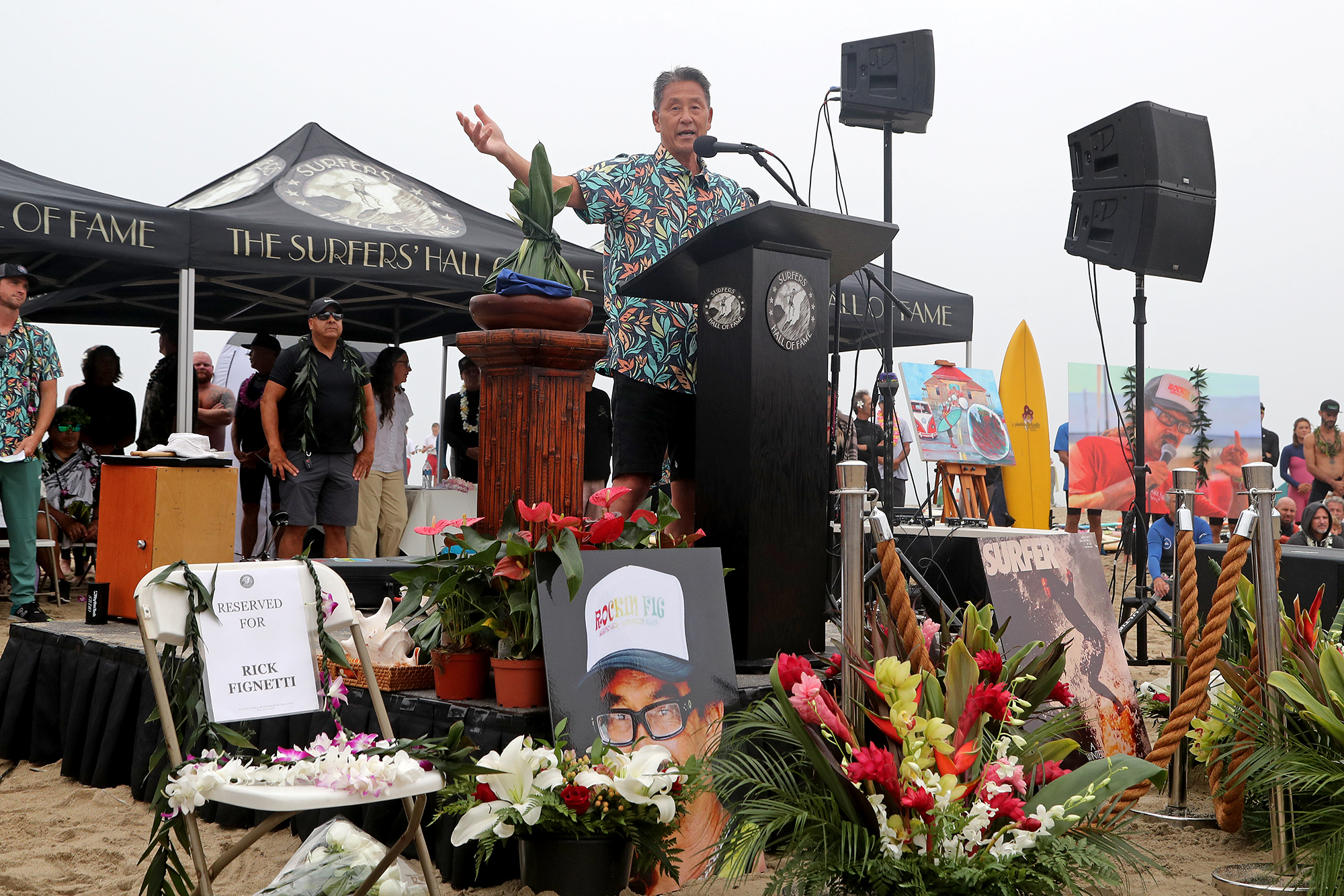 Huntington Beach's 'Rockin' Fig' remembered with paddle out - Vimarsana News