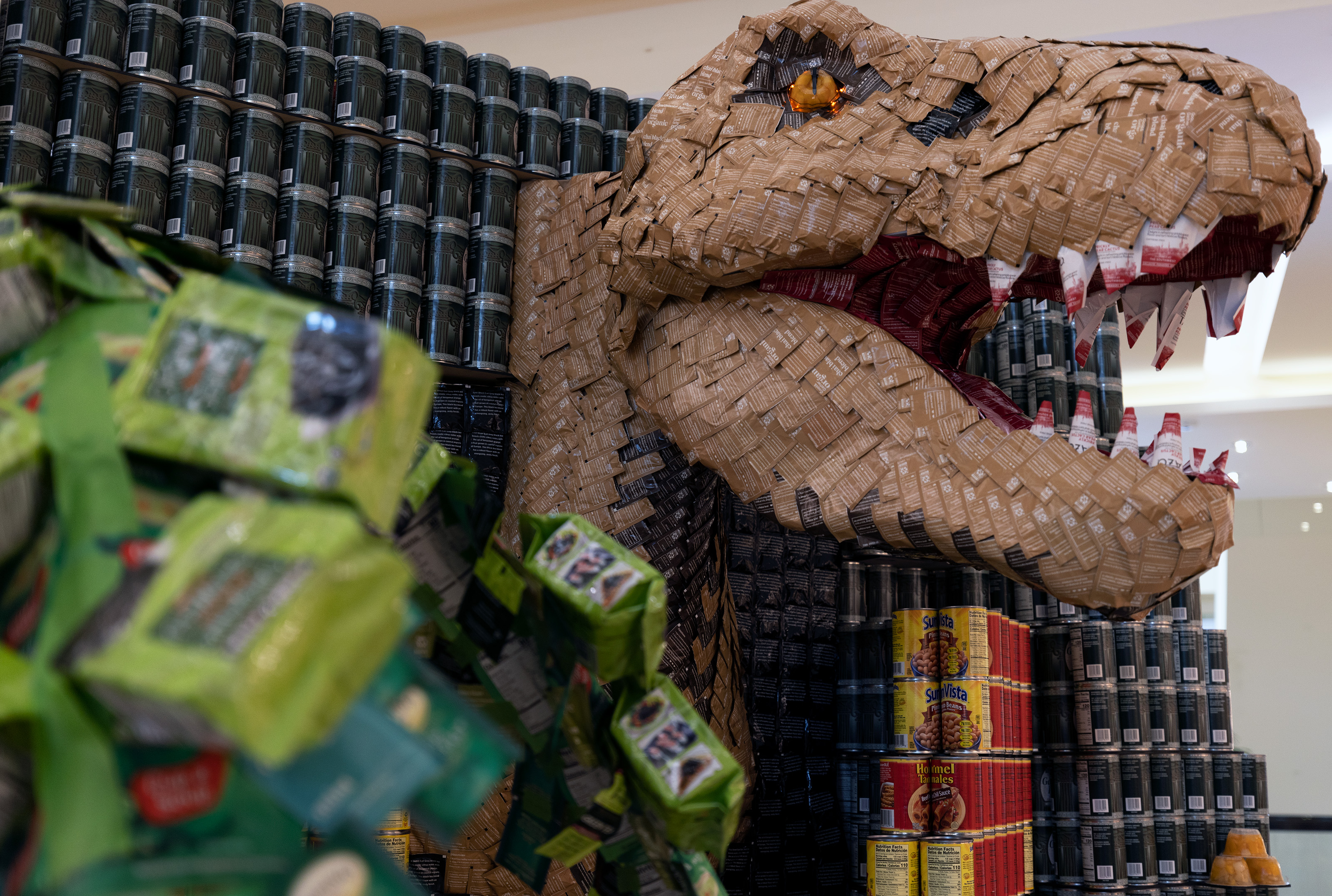 'Canstruction' at South Coast Plaza joins engineering, design firms in contest to can hunger - Vimarsana News