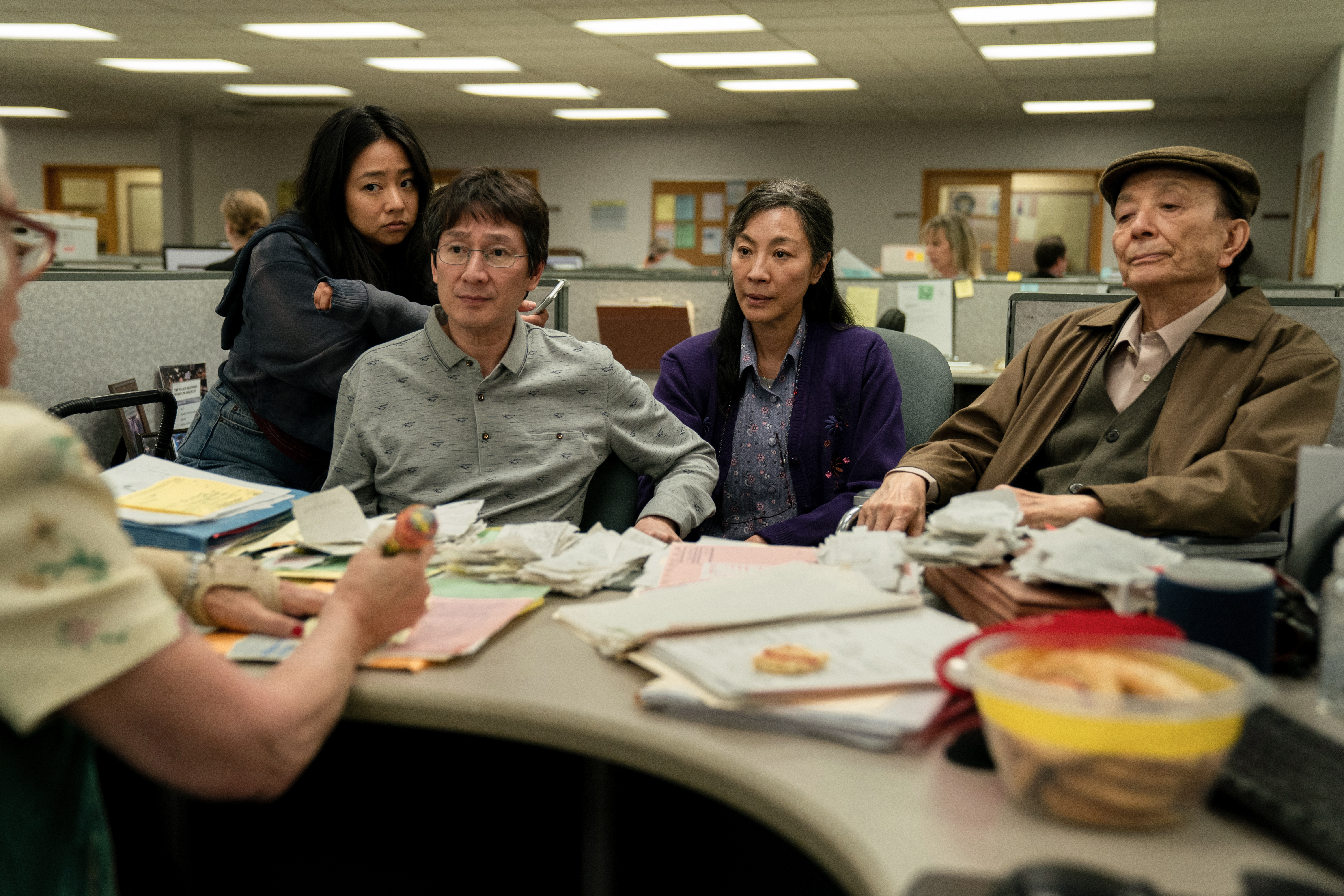 'Everything Everywhere All at Once' showcases Michelle Yeoh - Vimarsana News