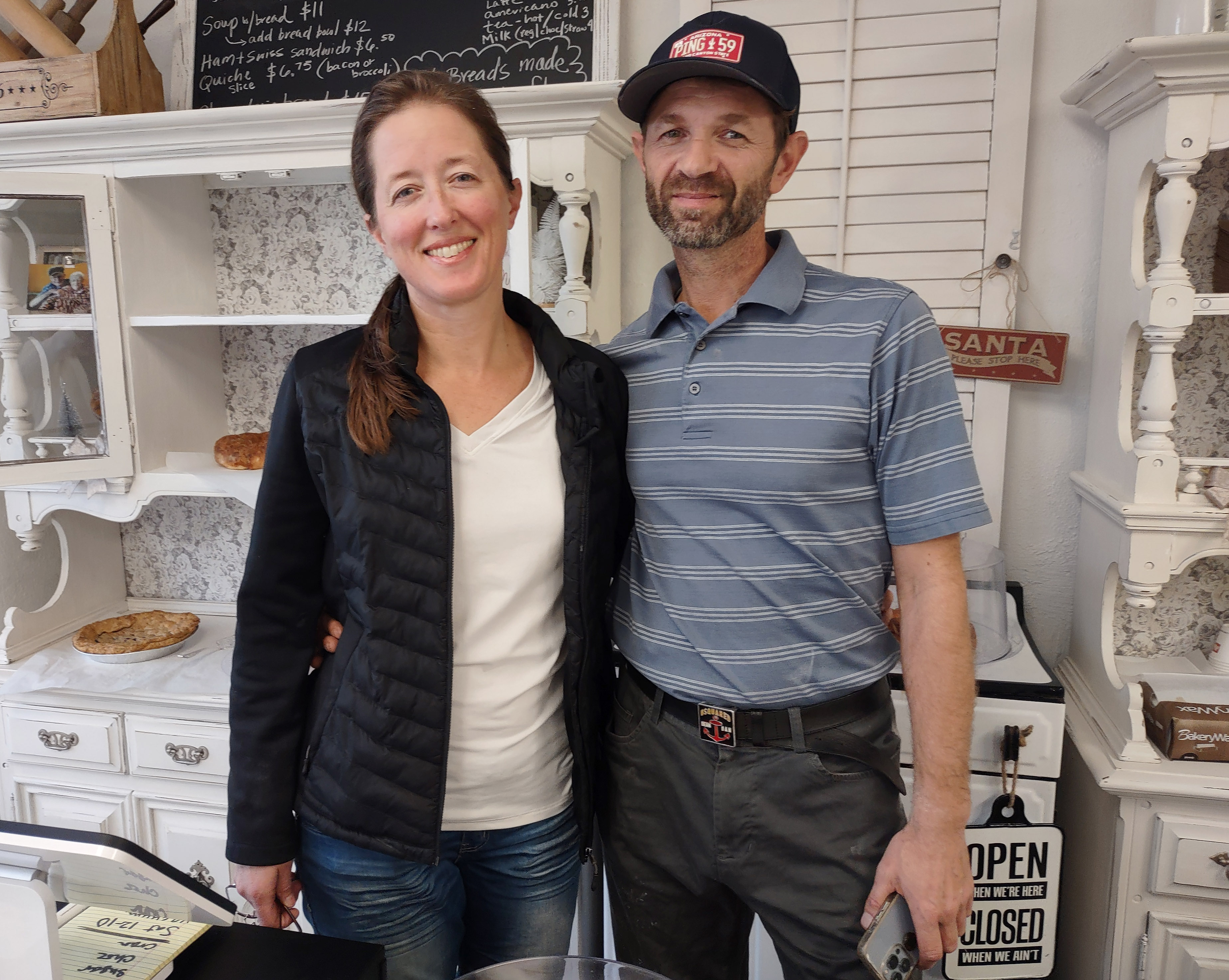 Ramona Country Bakery busy filling holiday orders for specialty breads and sweets - Vimarsana News