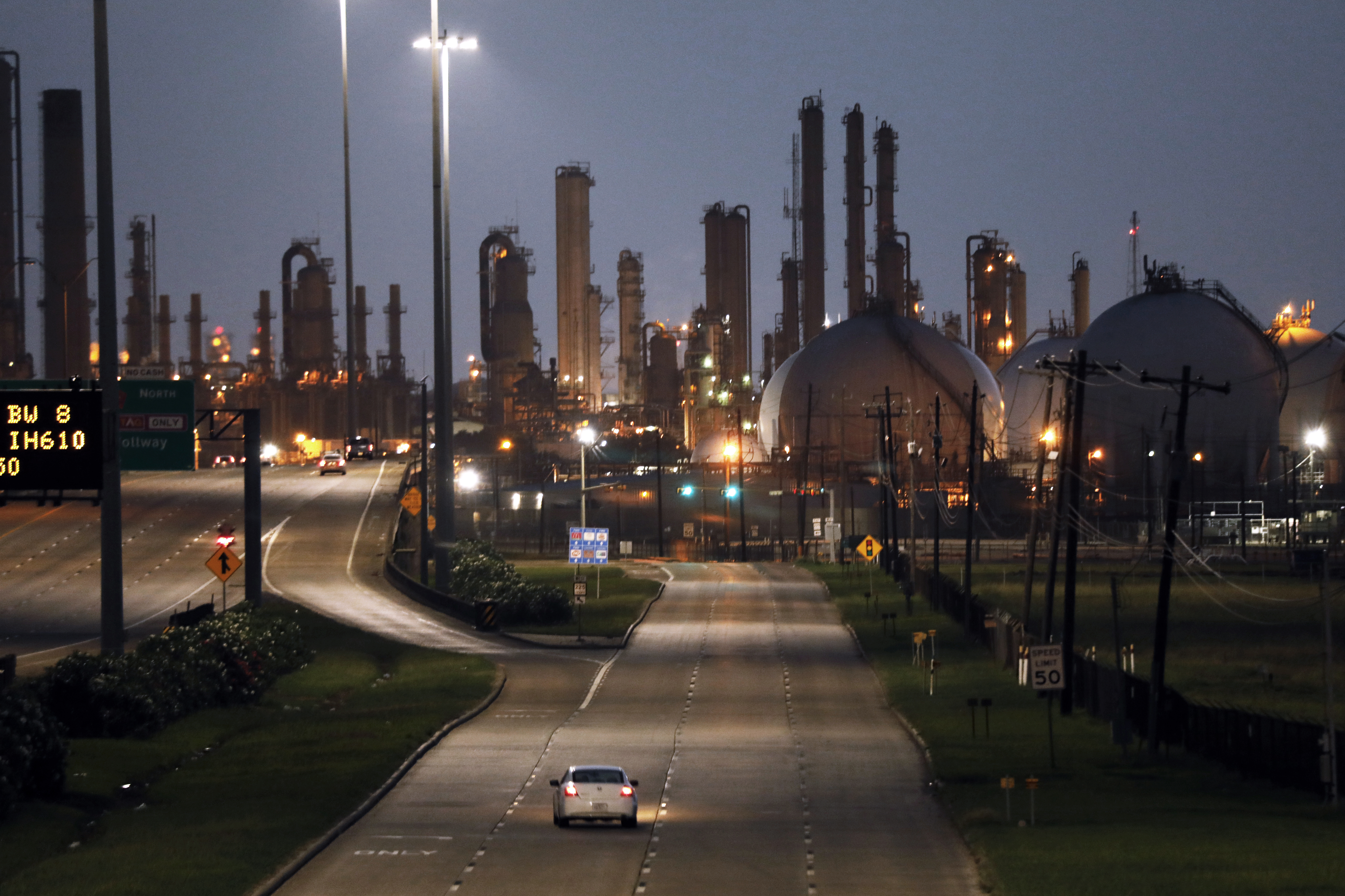 Climate change ravaged Houston. Can it lead on clean energy? - Vimarsana News