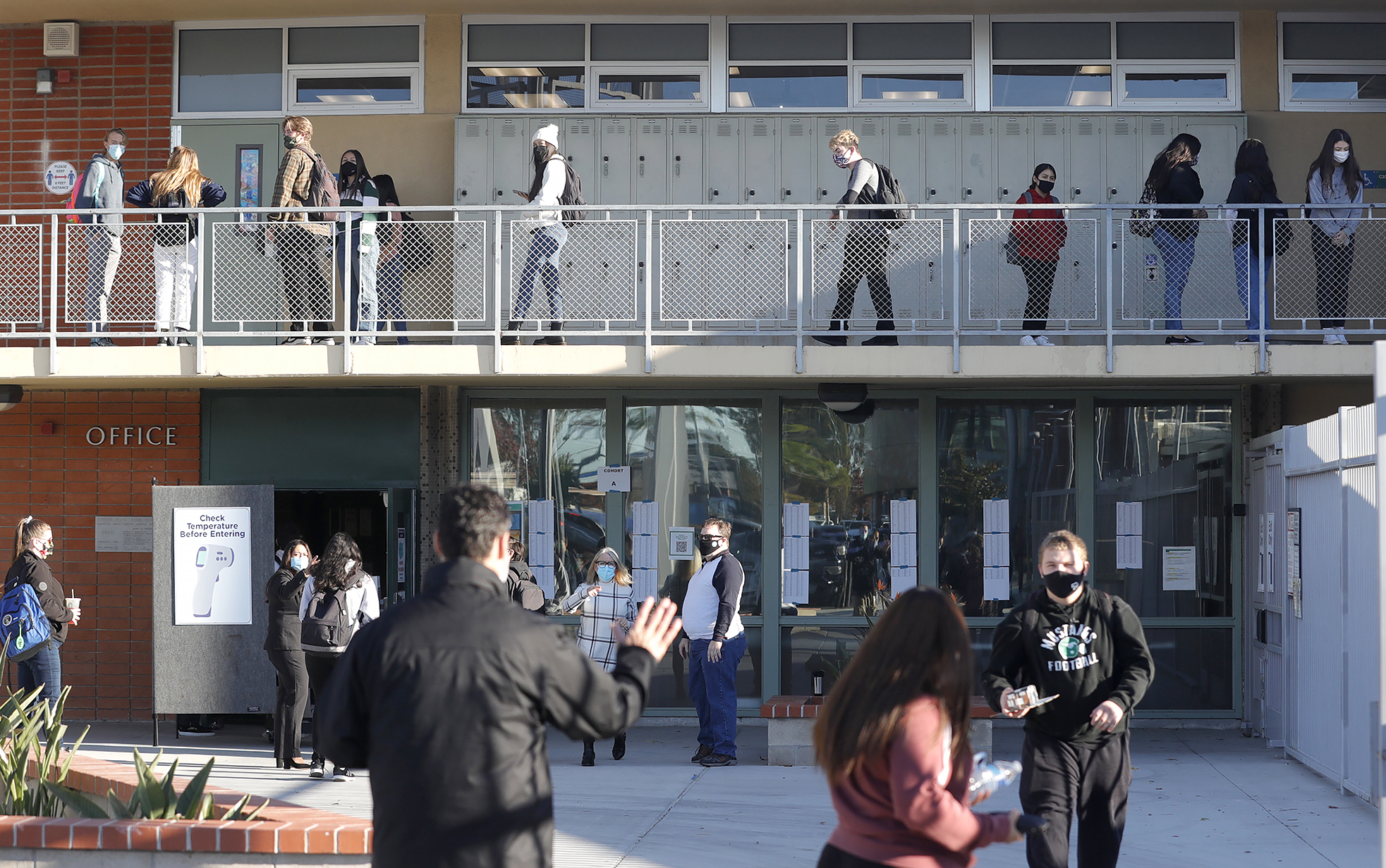 Newport-Mesa Unified to return secondary students to full-day classes starting the week of April 26 - Vimarsana News