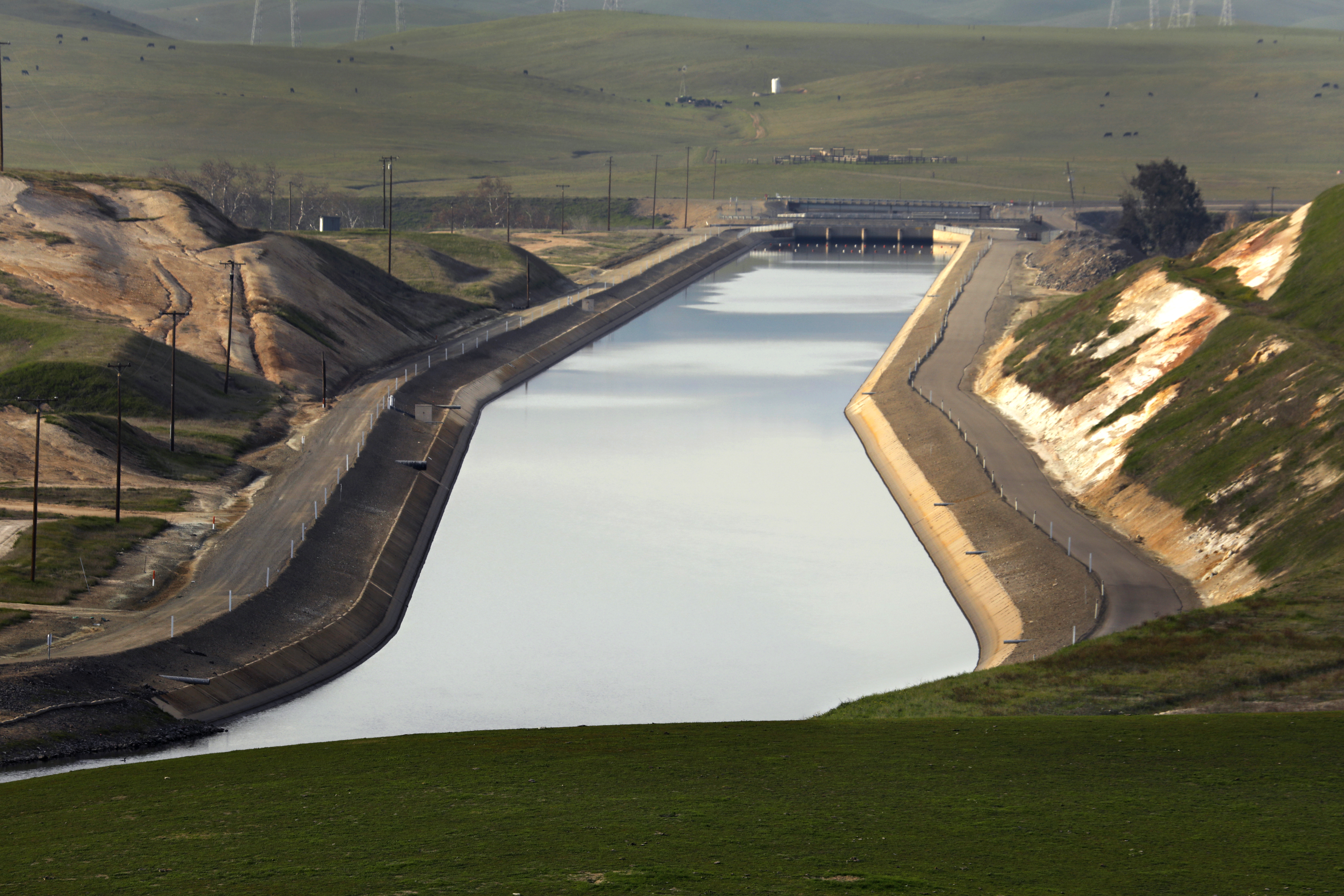 Ex-Central California water manager accused of stealing $25 million in water - Vimarsana News