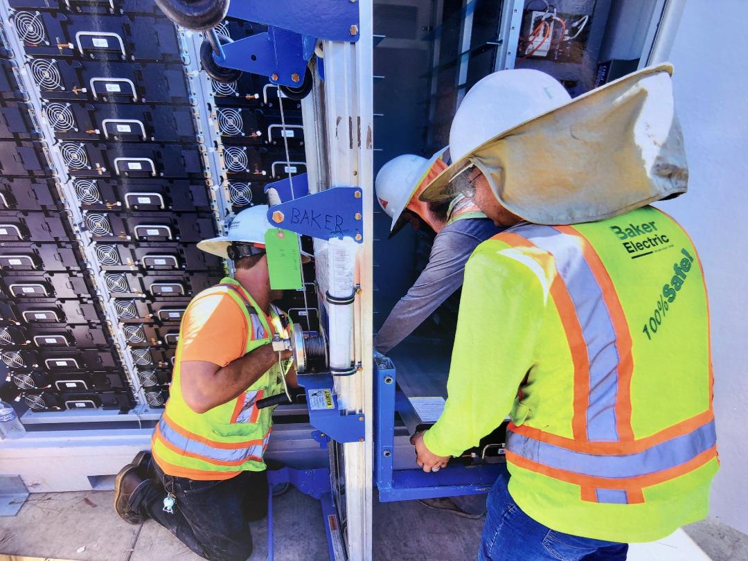 How does battery power affect California's environment? - Vimarsana News