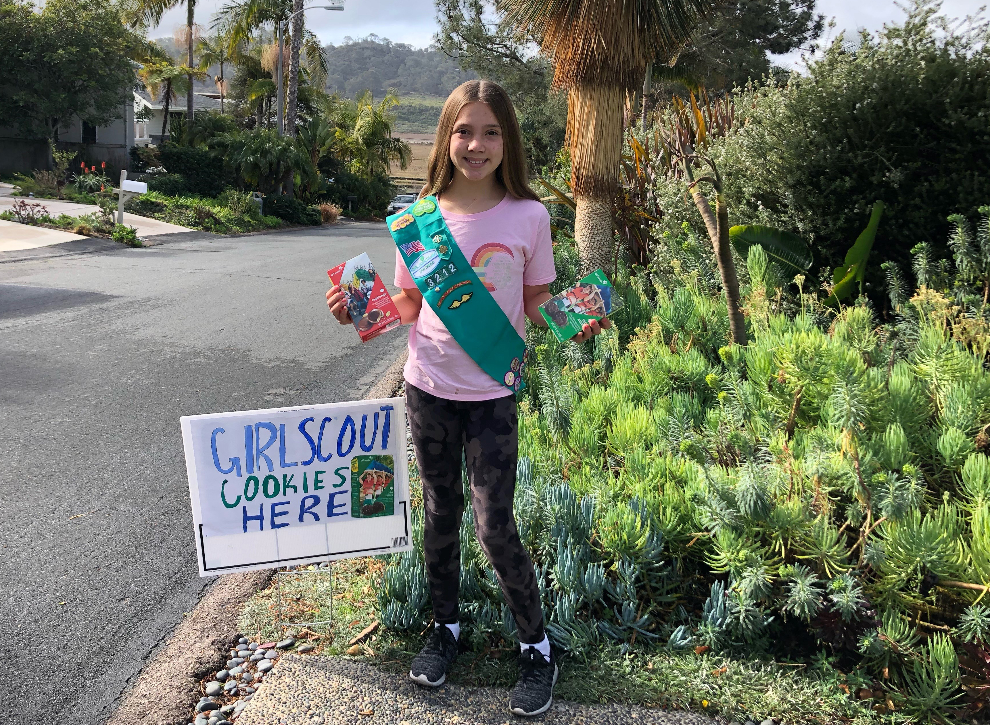 Girl Scouts get creative for contact-free cookie program - Vimarsana News