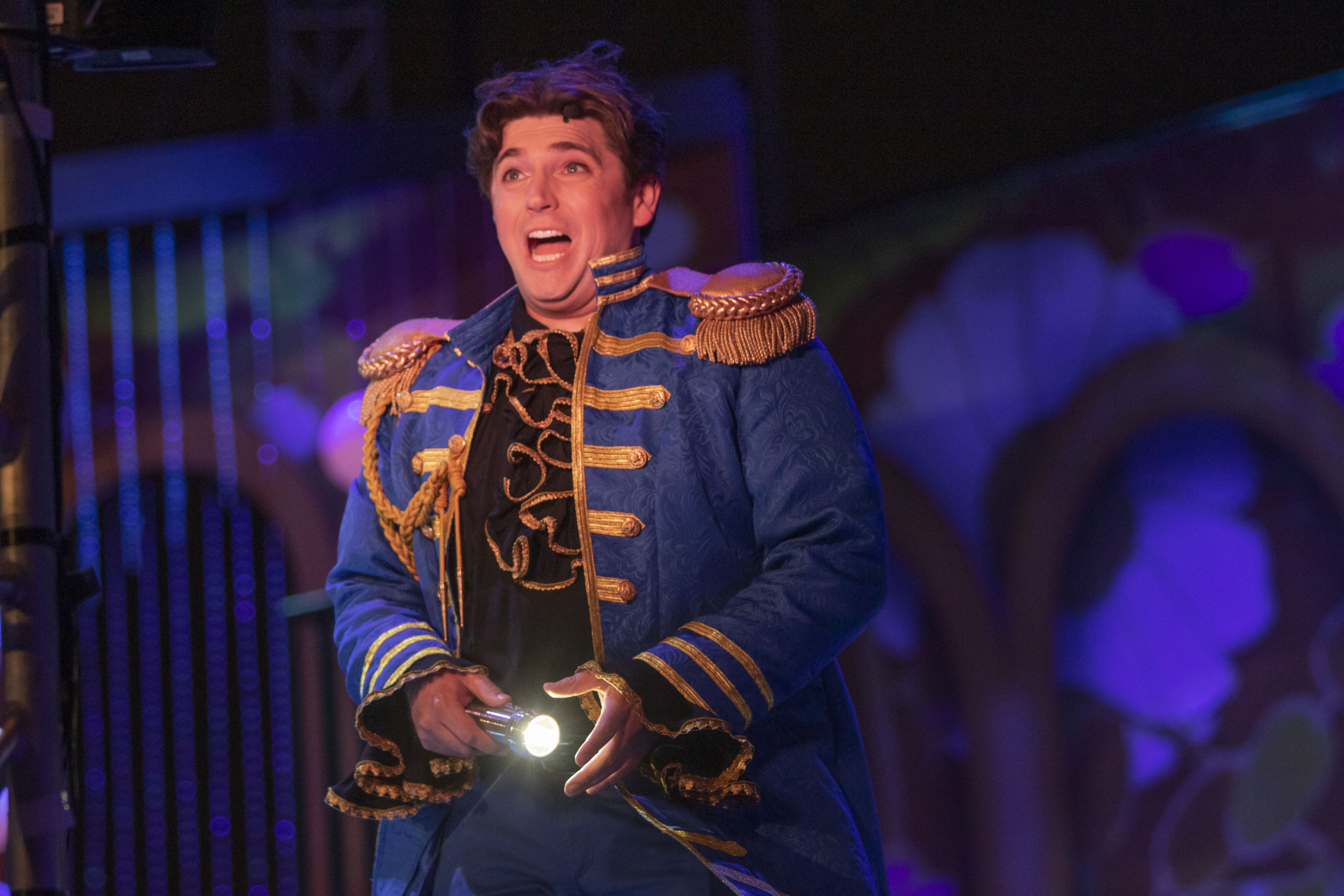 San Diego Opera's back at the drive-in, and it's a feast for the eyes and ears - Vimarsana News