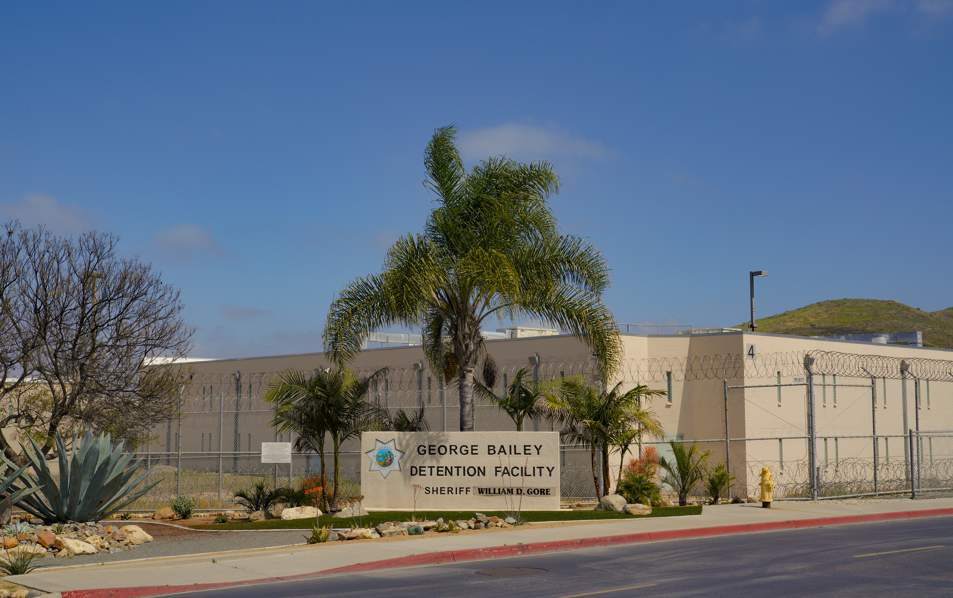Lawsuit underscores power discrepancy in San Diego jails - The San Diego Union-Tribune - Vimarsana News