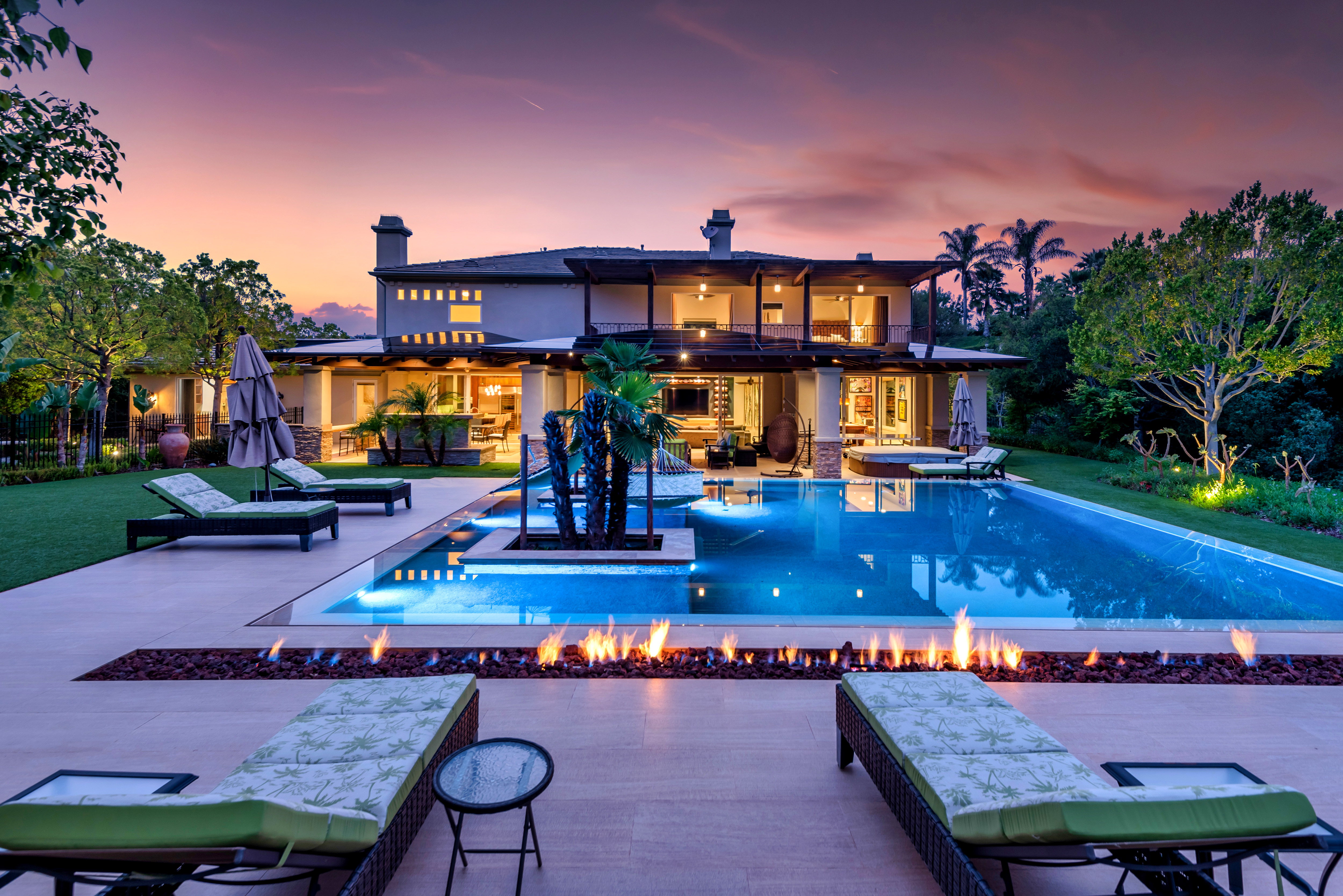Aaron Donald gets more than he asked for Calabasas mansion - Vimarsana News