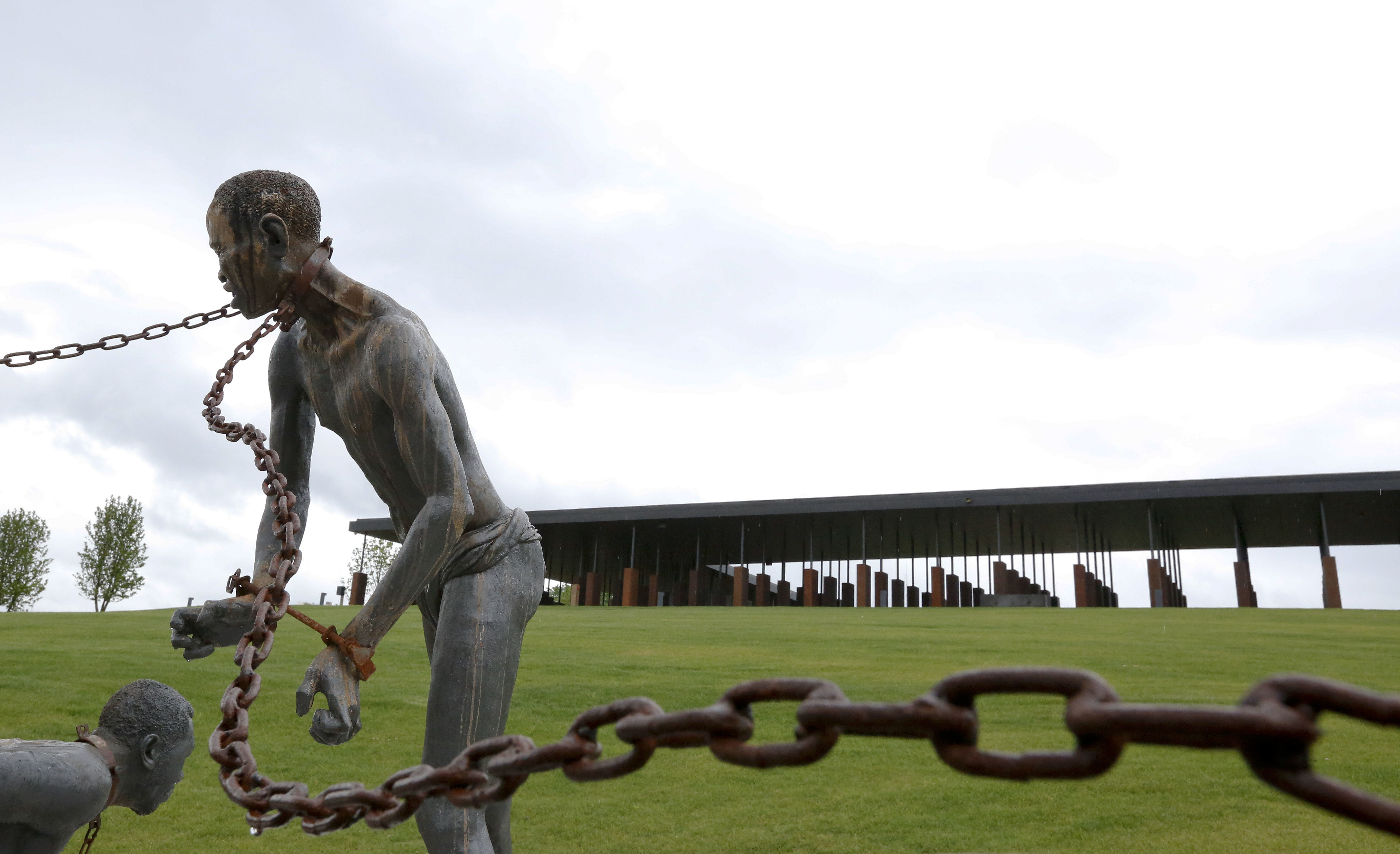 Op-Ed: As Confederate statues fall, build monuments to Black heroes at risk of being forgotten - Vimarsana News