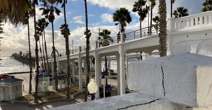 Money for new gyms, crosswalk, beach bridge in Oceanside budget - Vimarsana News