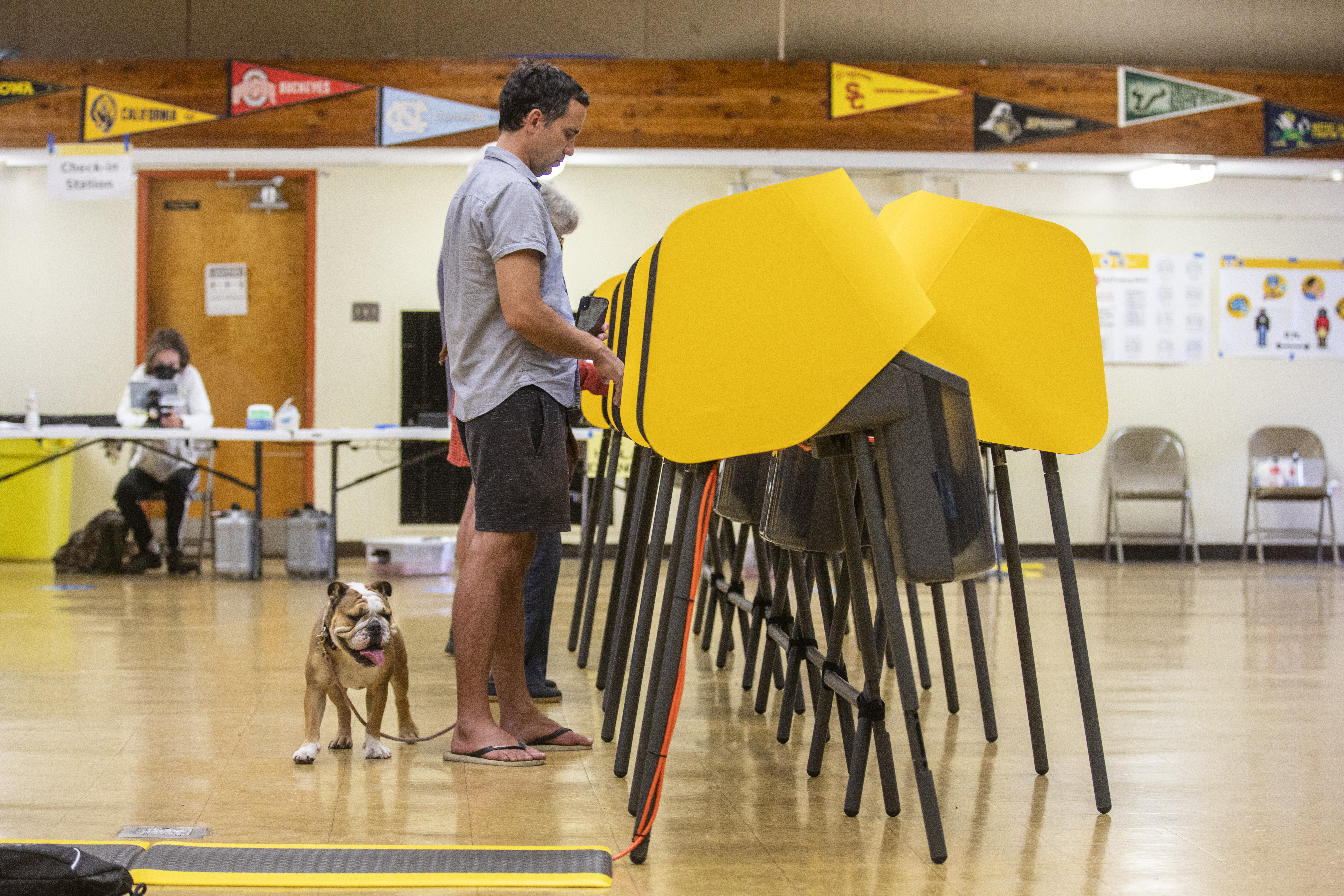 Today's Headlines: In L.A. mayor's race, Rick Caruso and Karen Bass head to November runoff - Vimarsana News